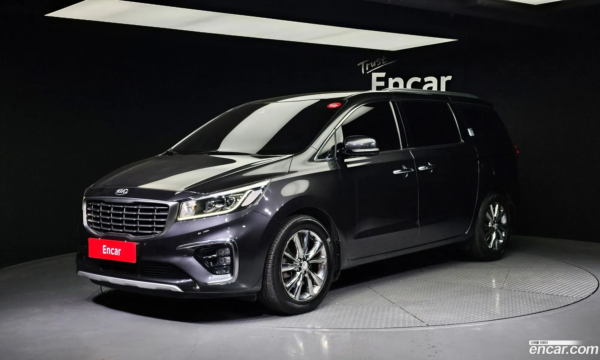 Kia Carnival Iii 9-Seater Noblesse 2019 - фотография 11154851