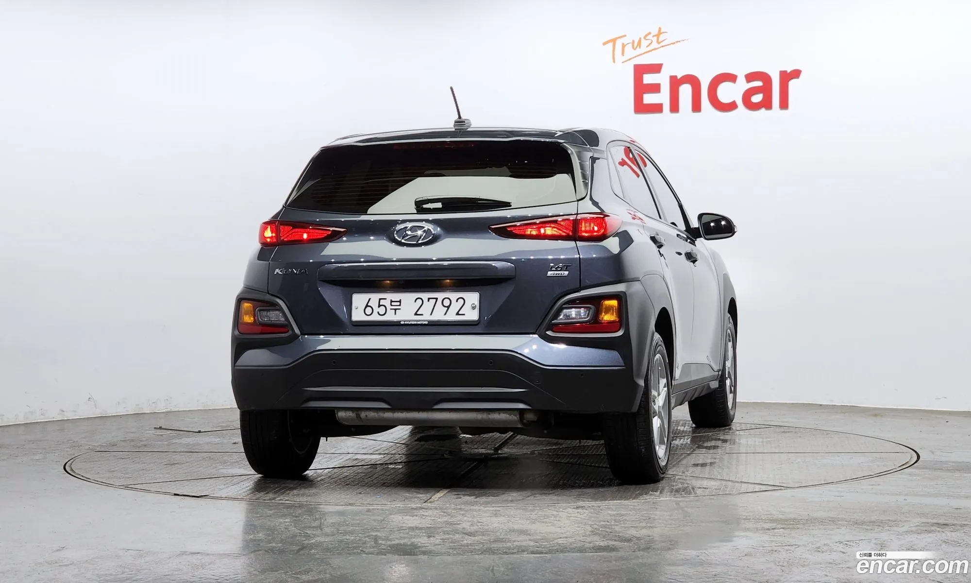Hyundai Kona 16 Turbo 4Wd 2018 - фотография 15634009