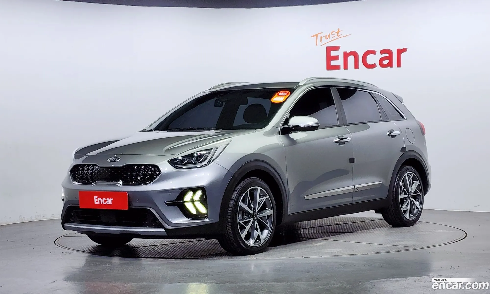 Kia Niro I 16 Hev 2020 - фотография 12522593