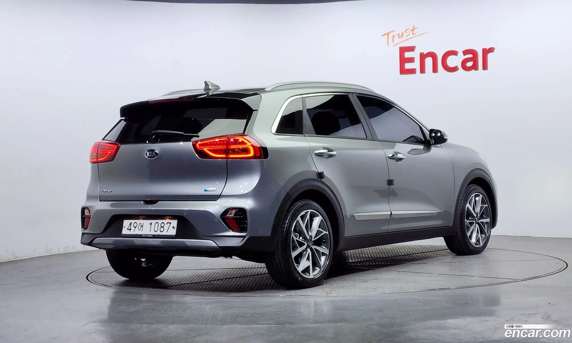 Kia Niro I 16 Hev 2020 - фотография 12522594