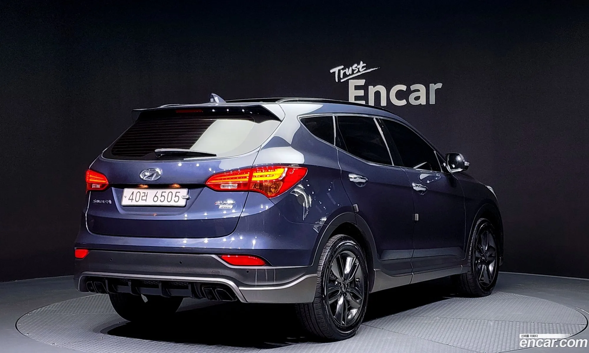 Hyundai Santa Fe Iii Diesel E-Vgt 22 4Wd Exclusive 2015 - фотография 19033393
