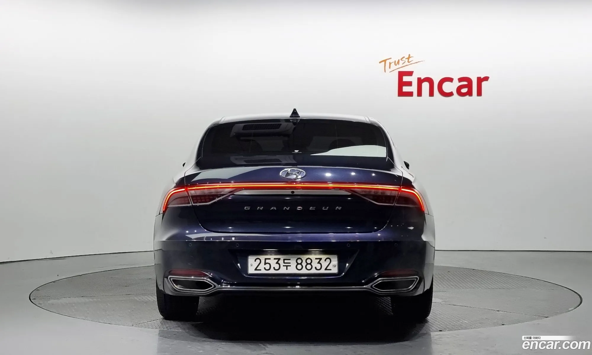 Hyundai Grandeur Vi 33 2020 - фотография 17882063