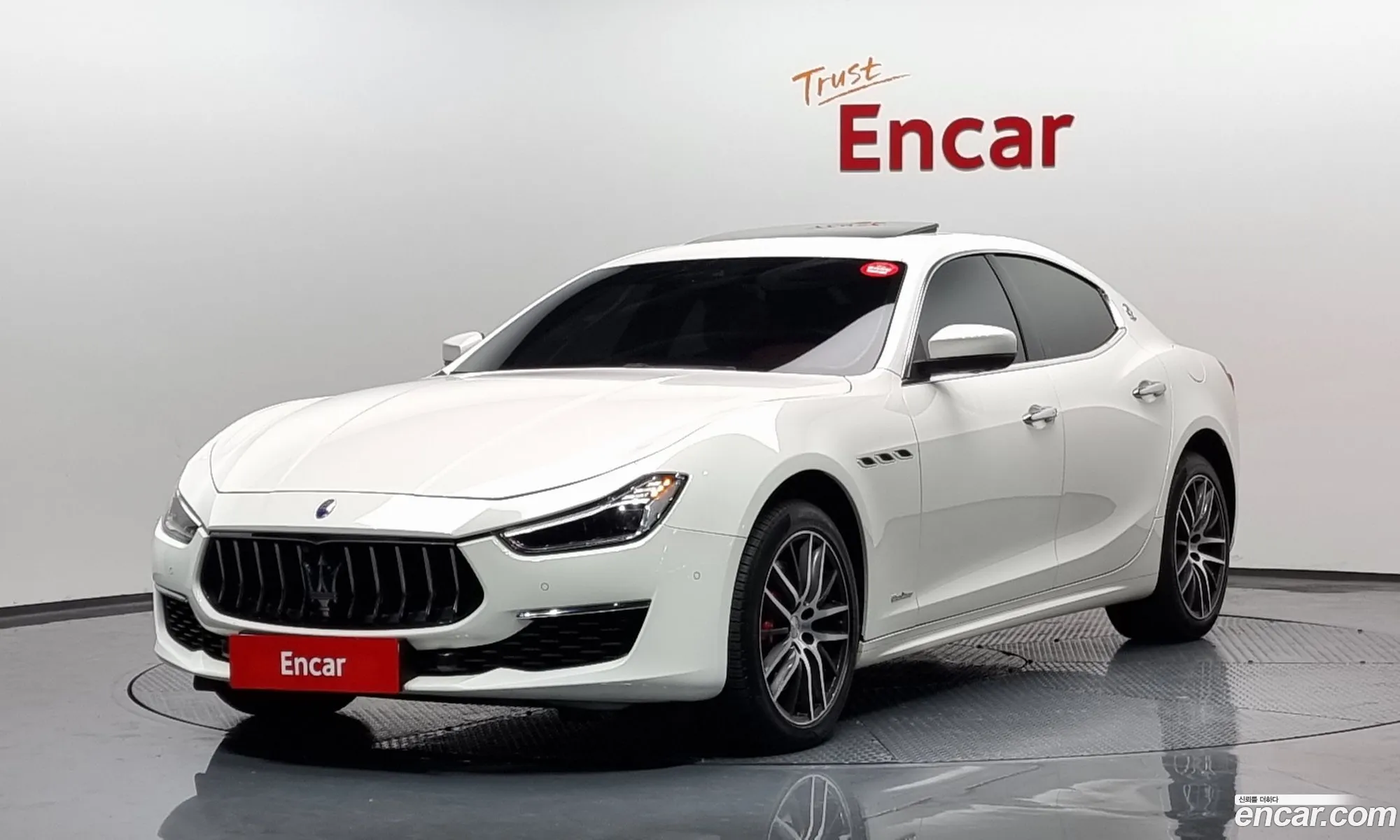 Maserati Ghibli Iii 30S Q4 Granlusso 2019 - фотография 3723760