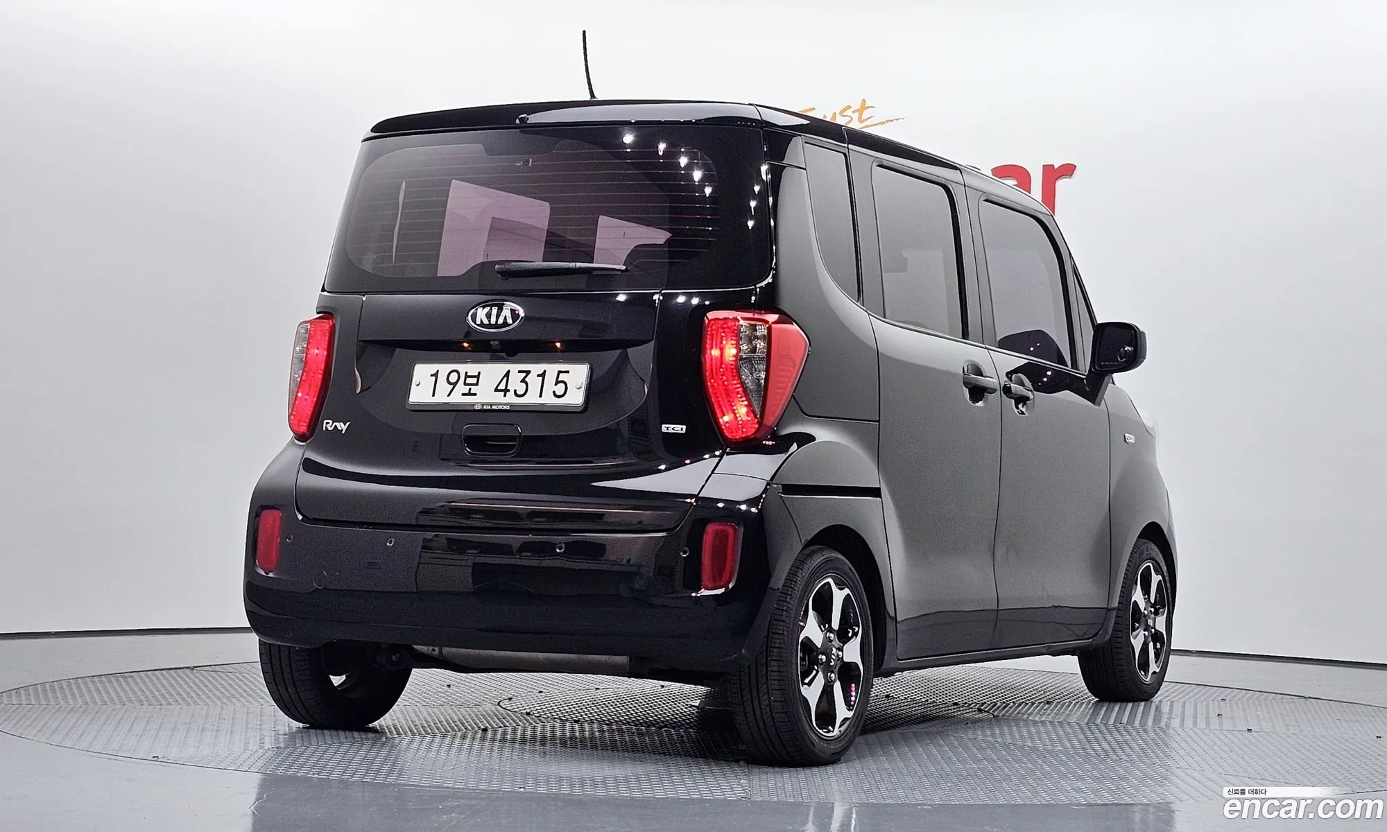 Kia Ray Turbo Luxury 2014 - фотография 17440479