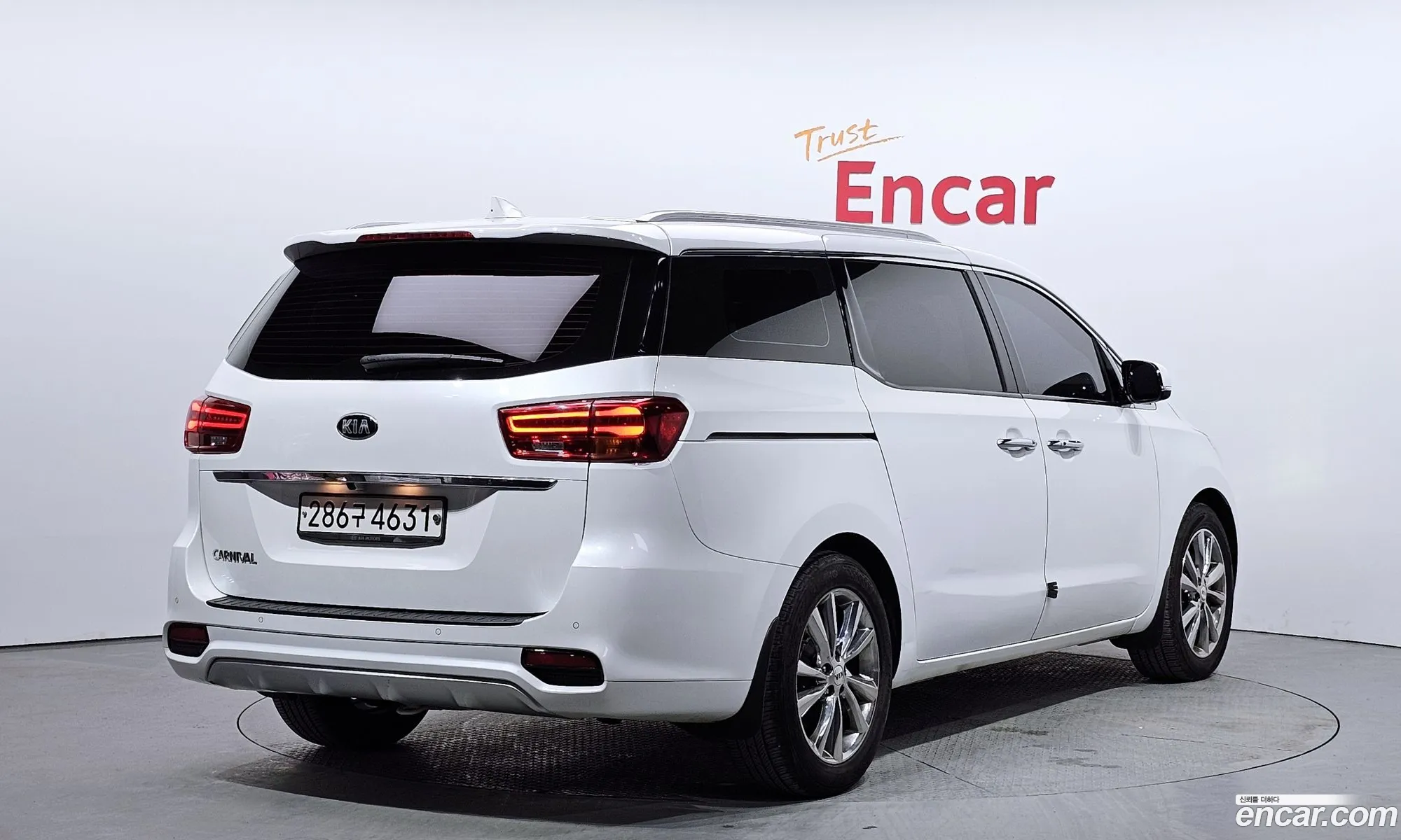 Kia Carnival Iii 9-Seater Prestige 2019 - фотография 15635710