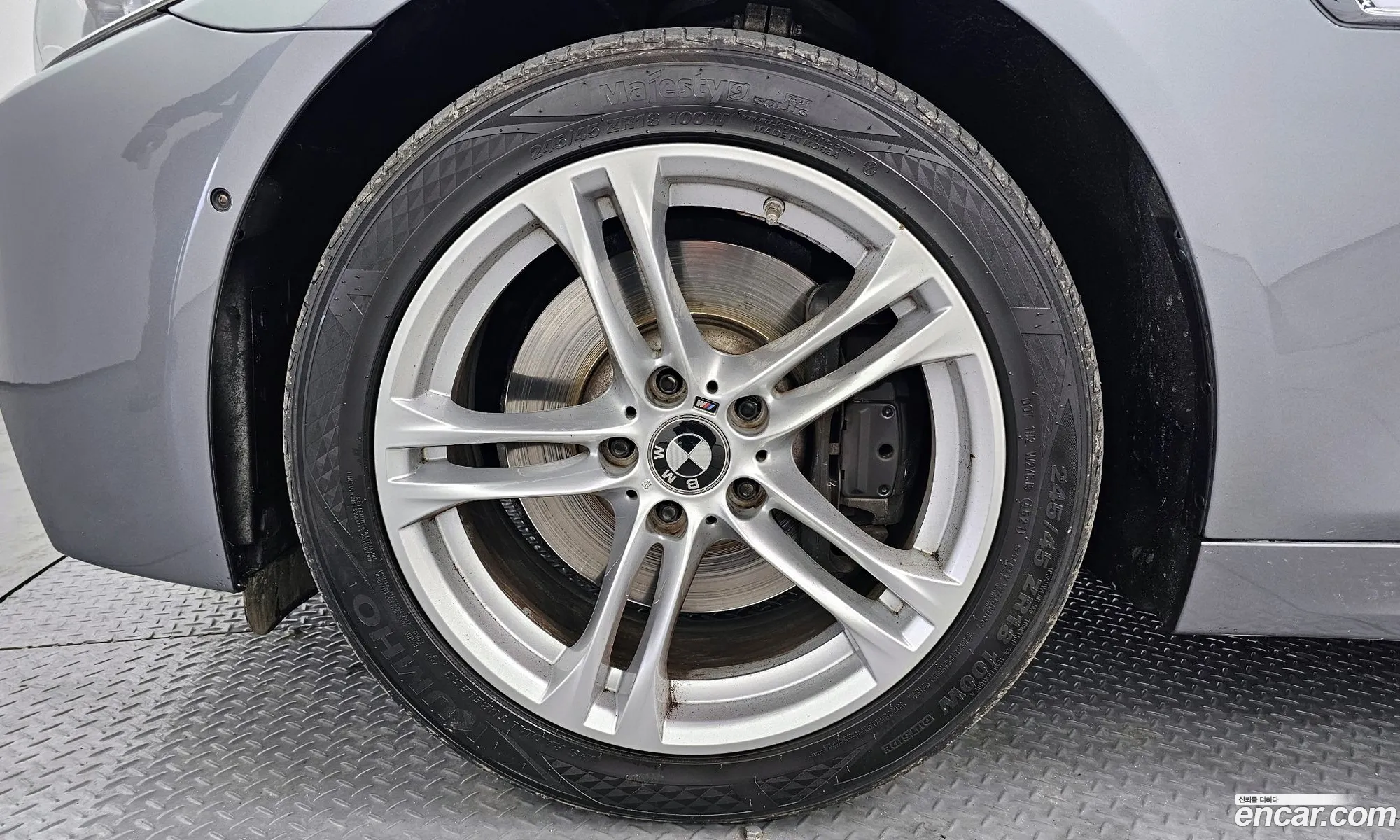 BMW 5Er Vi F10F11F07 530D xDrive M Aerodynamics 2015 - фотография 14662391