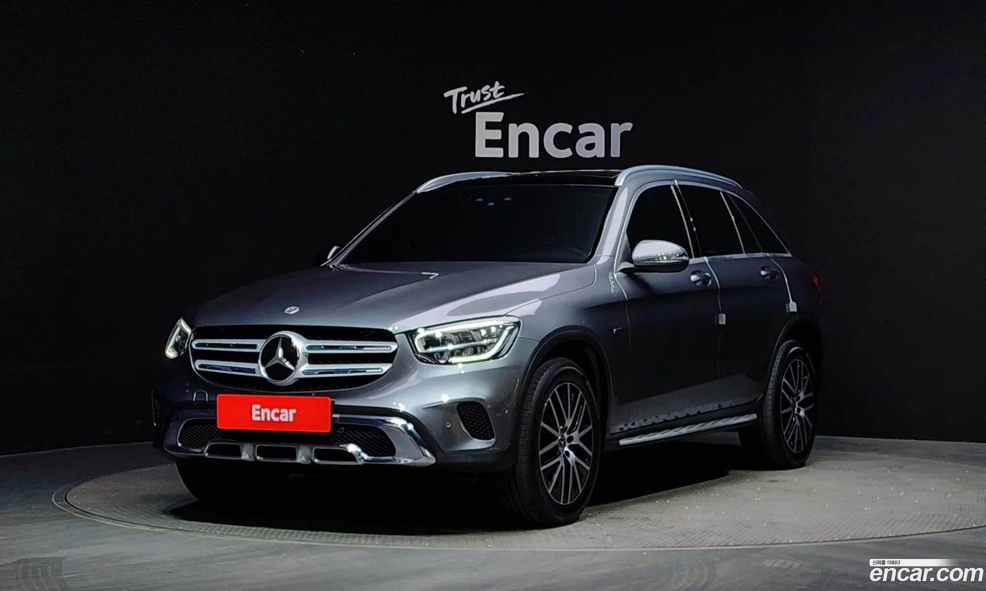Mercedes Glc-Class X253 Glc300E 4Matic - фотография 12681202