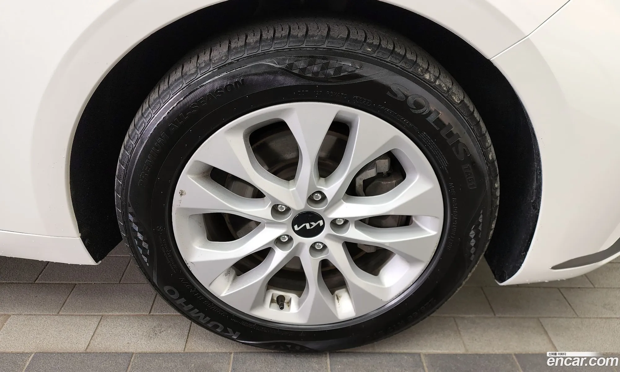 Kia K8 25 Gasoline 2Wd 2022 - фотография 11353055