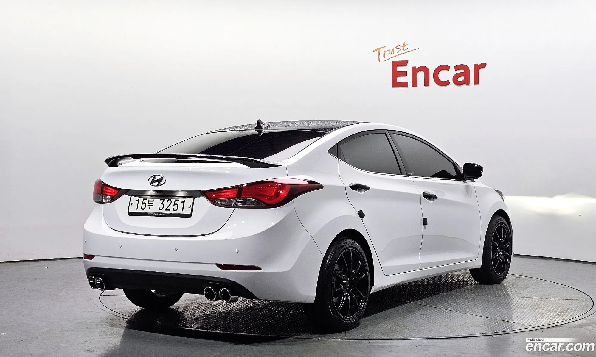 Hyundai The New Avante 16 Gdi Premium Basic Model - фотография 15978876