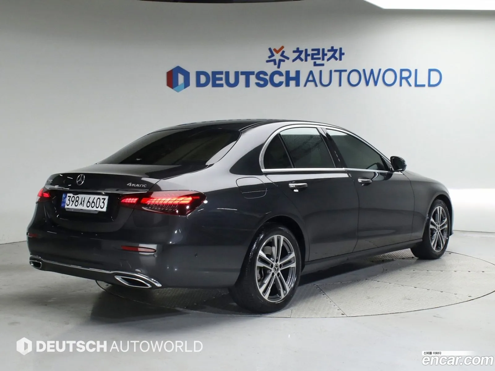 Mercedes E-Class W213 E350 4Matic Avant Garde - фотография 12656294