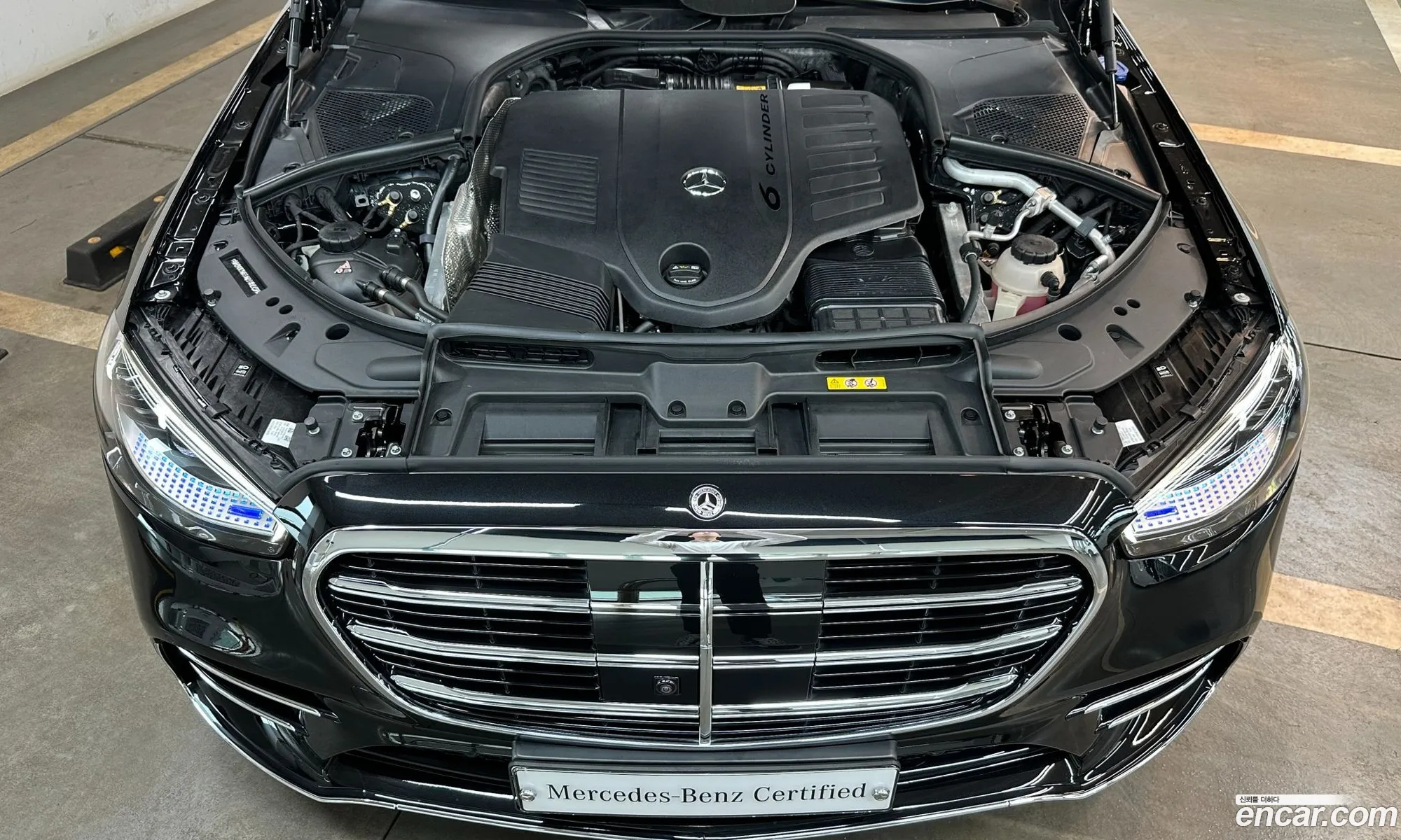 Mercedes-Benz S-Klasse S500L 4Matic 2023 - фотография 12634082