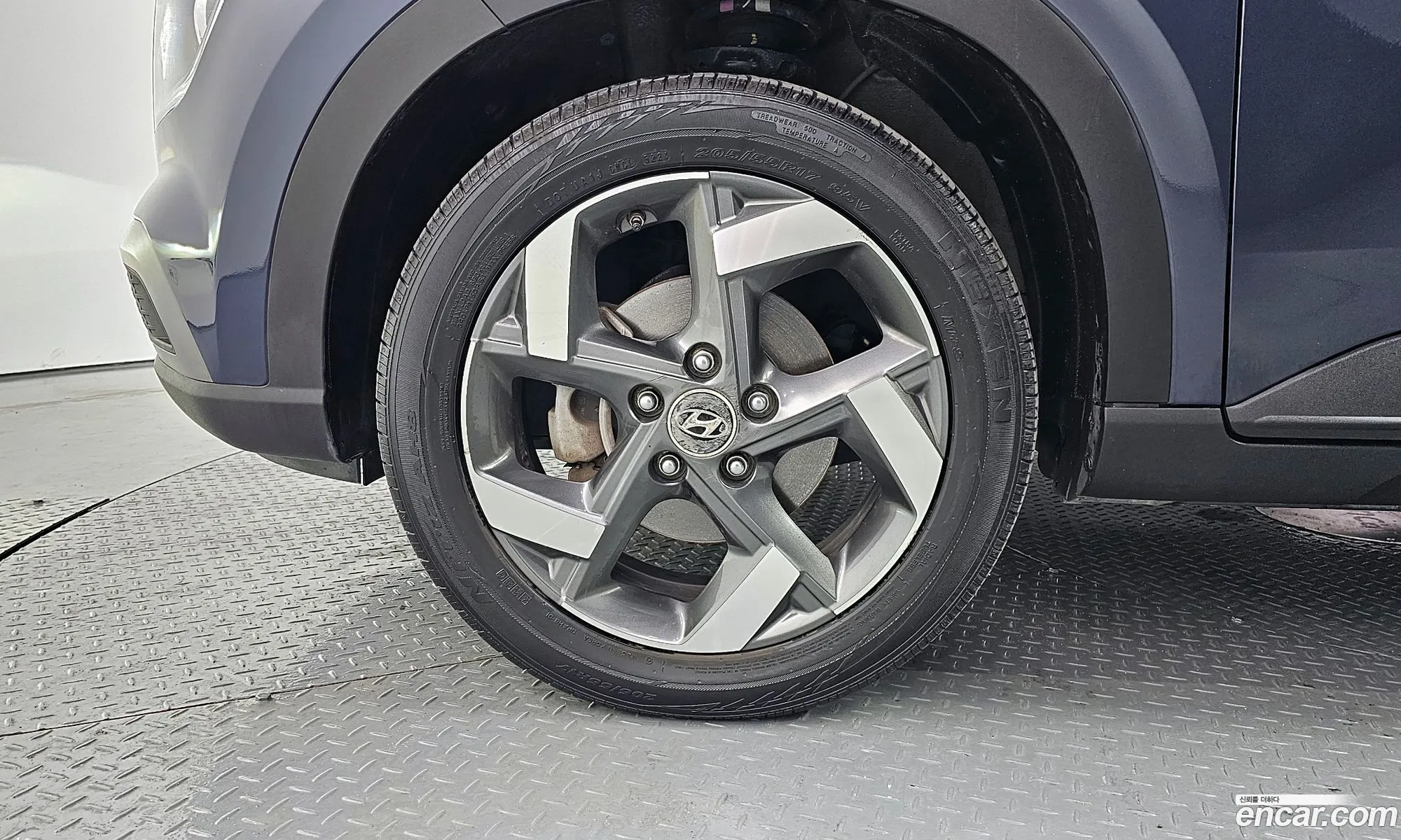 Hyundai Venue I 16 Flux 2020 - фотография 15945039