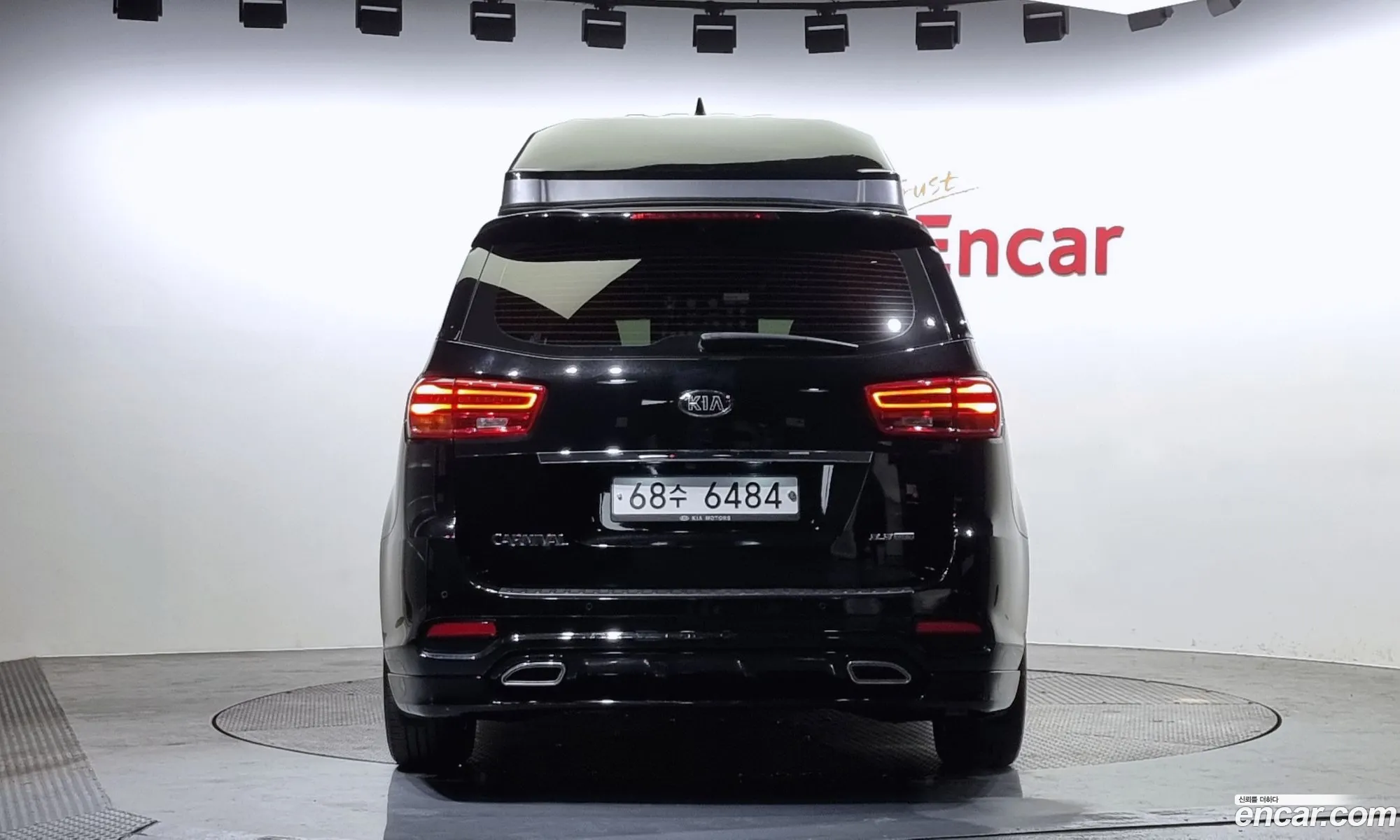 Kia Carnival Gasoline 9-Seater Noblesse 2016 - фотография 15900466
