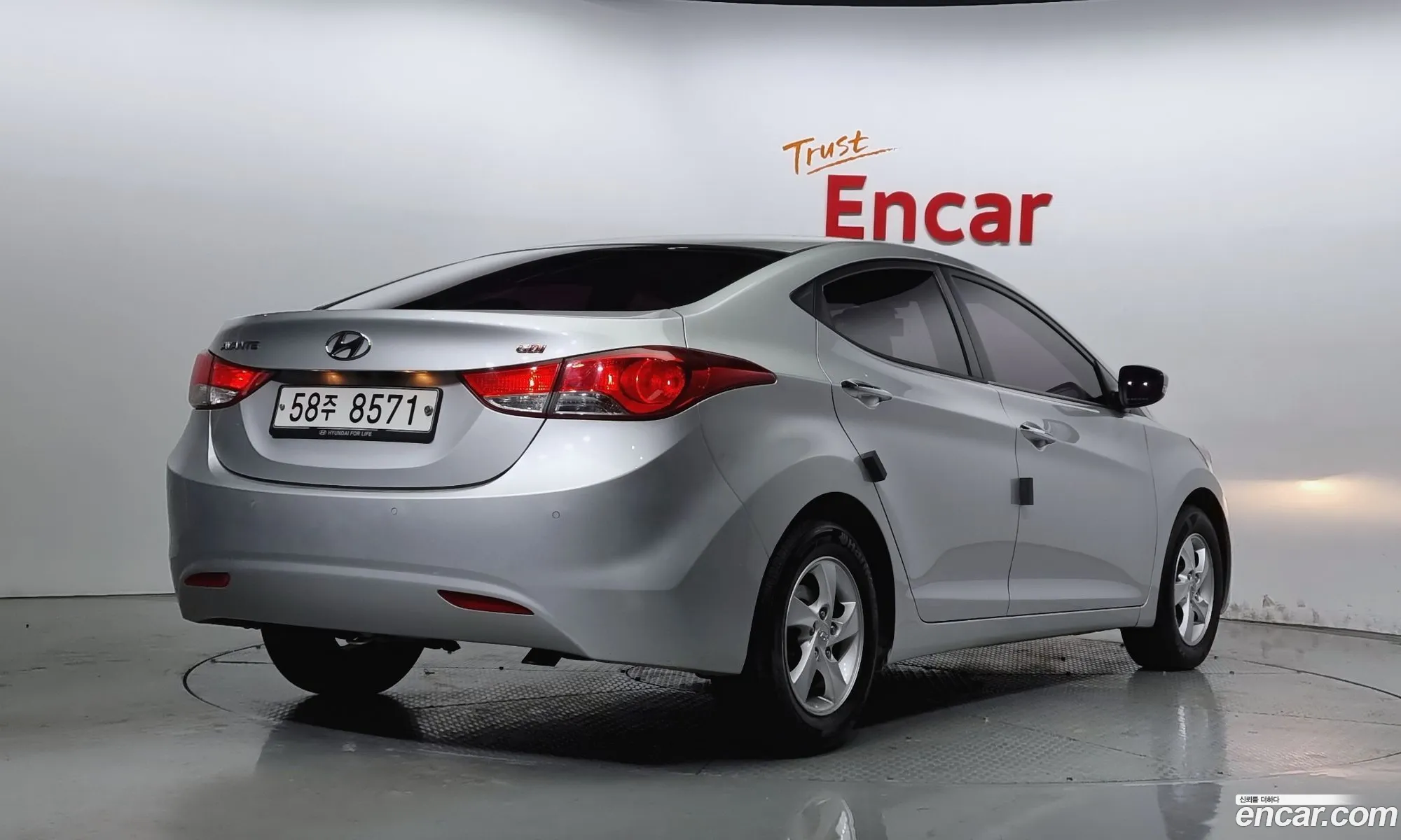 Hyundai Avante V M16 Gdi Smart 2013 - фотография 13503176