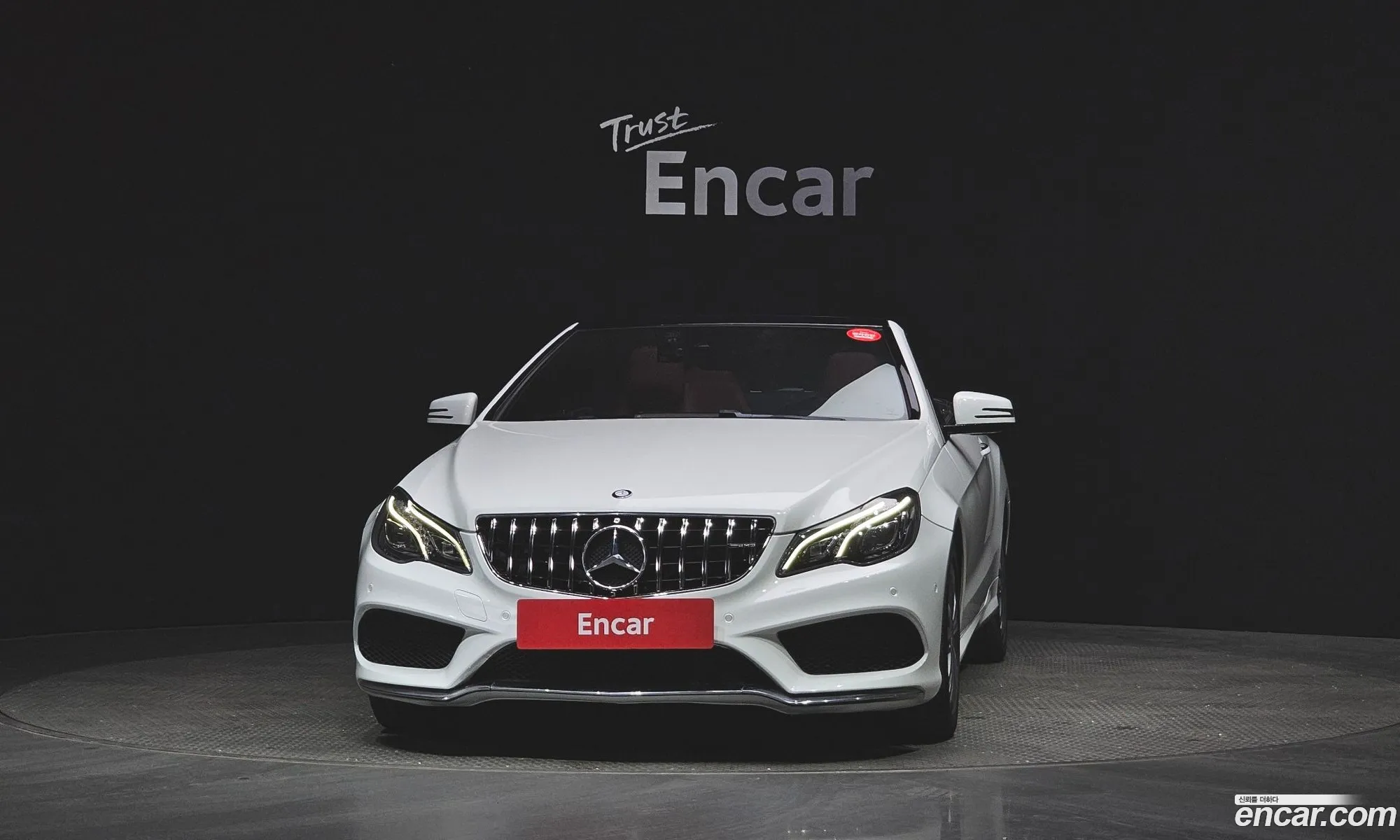 Mercedes-Benz E-Klasse E200 Cabriolet 2016 - фотография 11998545