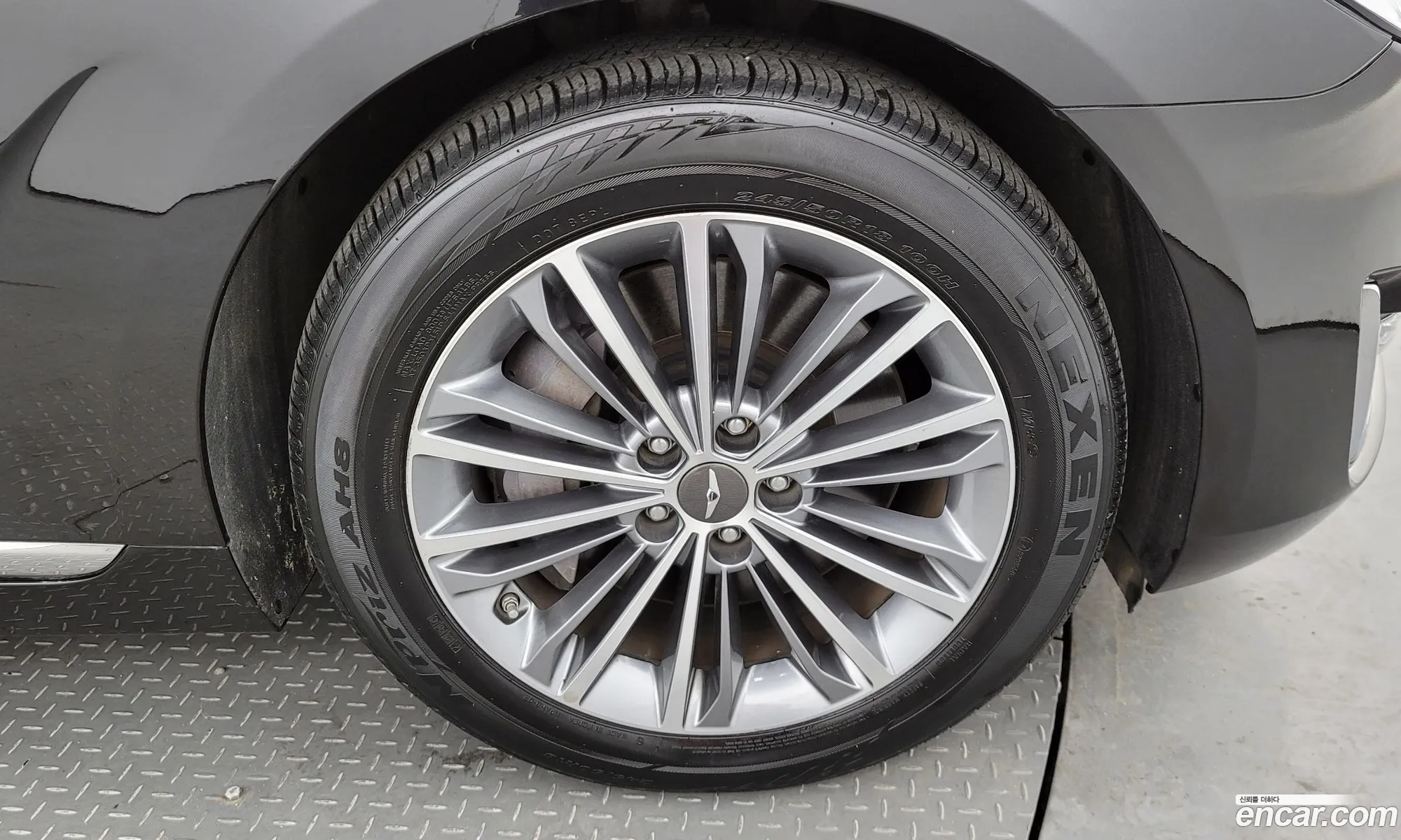 Genesis G90 I 38 Gdi 2018 - фотография 11807254