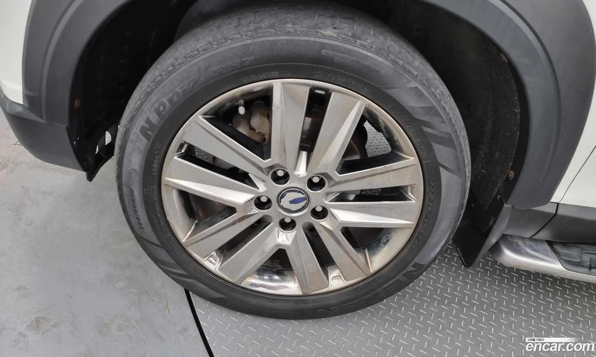 Kg Mobility Ssangyong Rexton Sports Khan Diesel 22 4Wd Prestige Special 5 Links - фотография 7764439