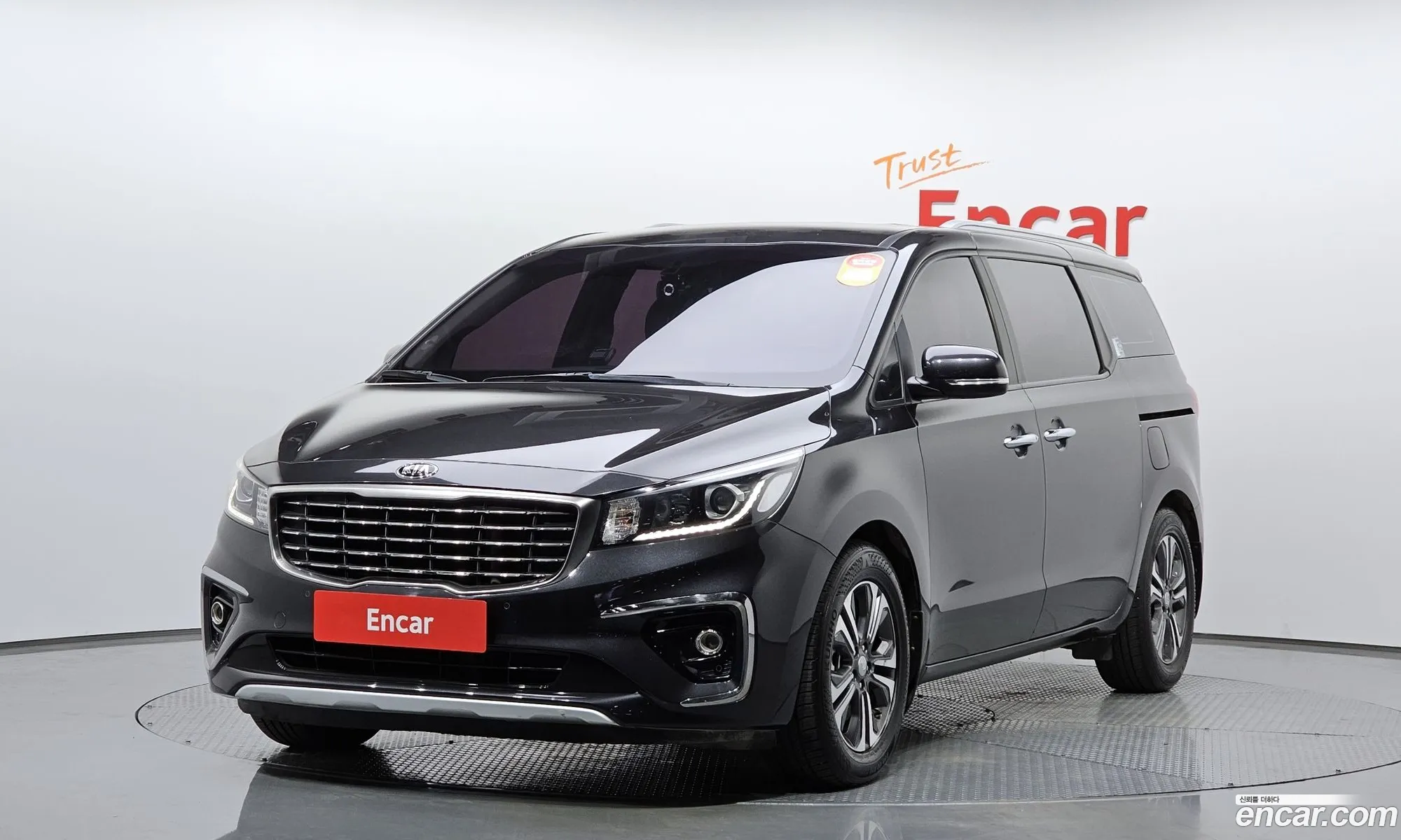 Kia Carnival Iii 9-Seater Luxury 2019 - фотография 13199297