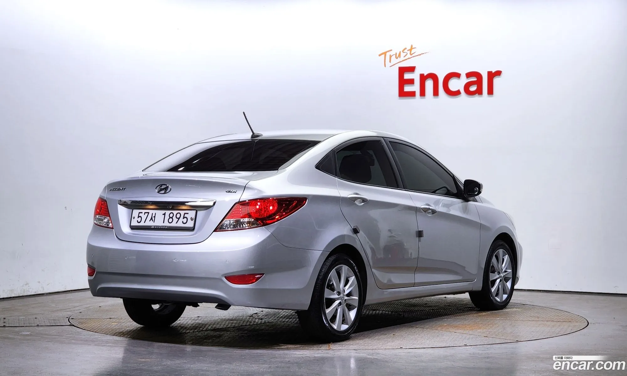 Hyundai Accent 16 Gdi Top 2012 - фотография 14402516