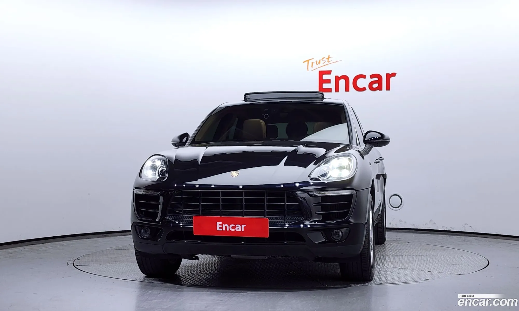 Porsche Macan 30S 2015 - фотография 3903102