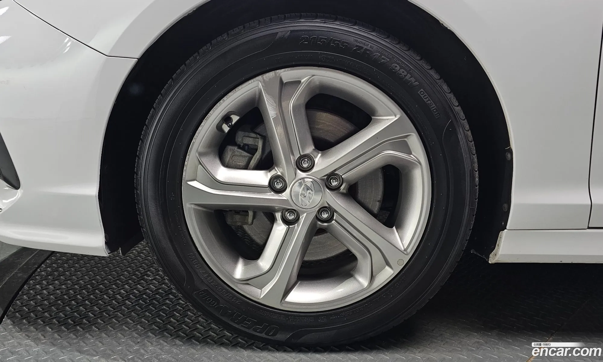 Hyundai Sonata 20 Smart Choice 2019 - фотография 14547516