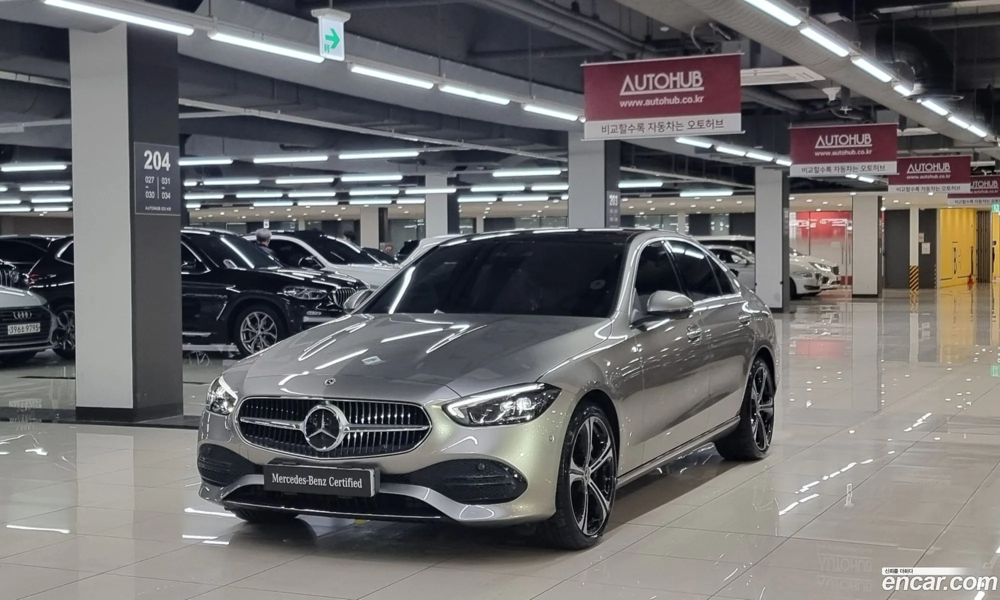 Mercedes-Benz C-Klasse C300 4Matic Avant Garde 2023 - фотография 12771354