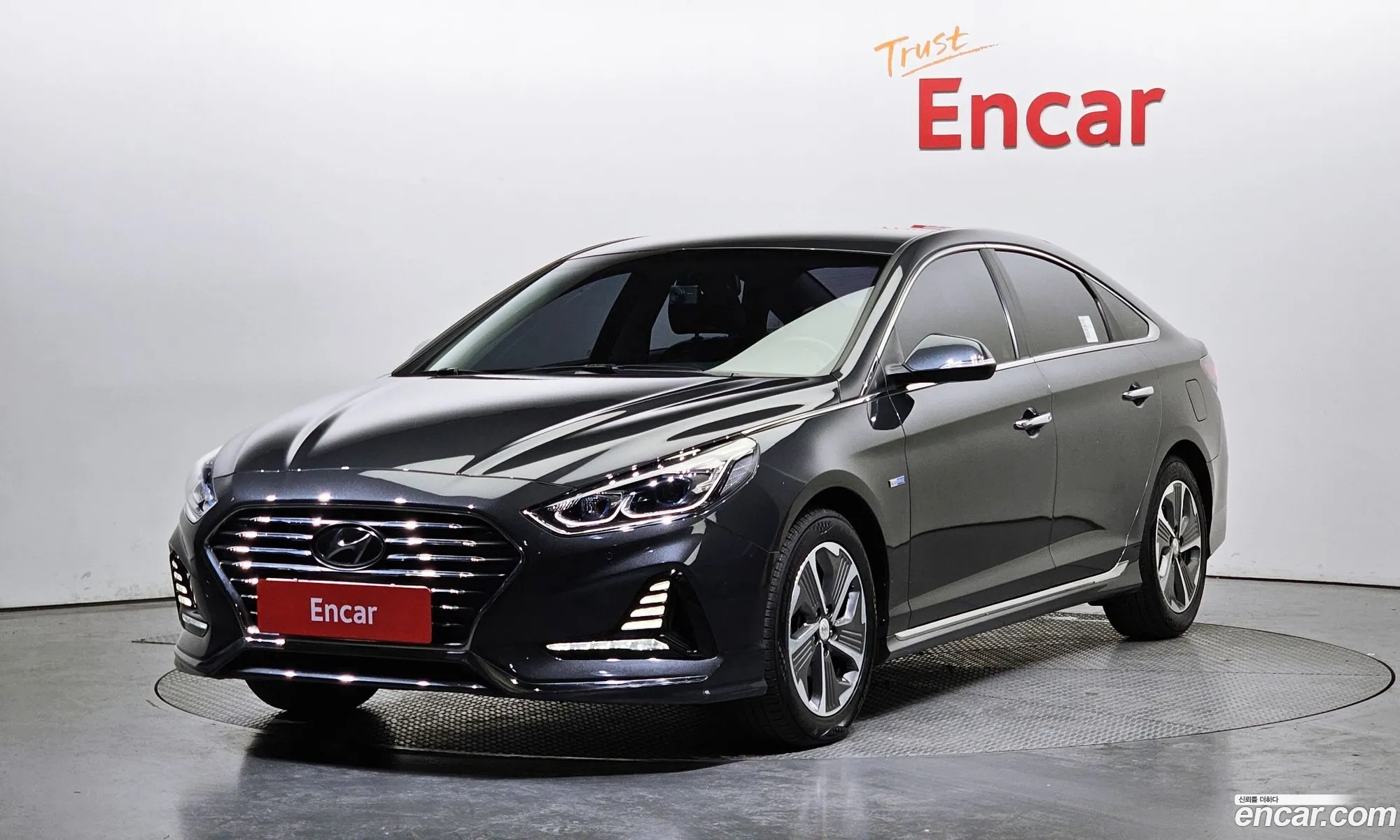 Hyundai Sonata Premium 2019 - фотография 12654821