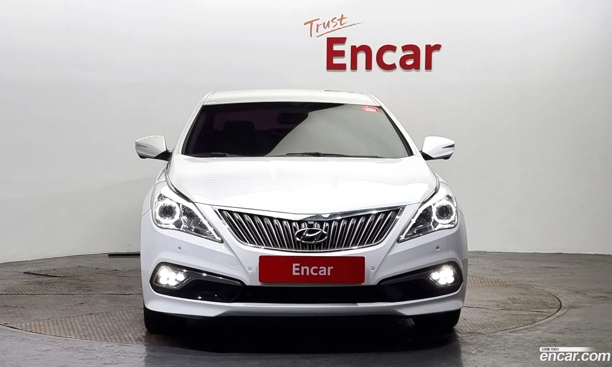 Hyundai Grandeur V Hg300 Premium 2015 - фотография 19677568