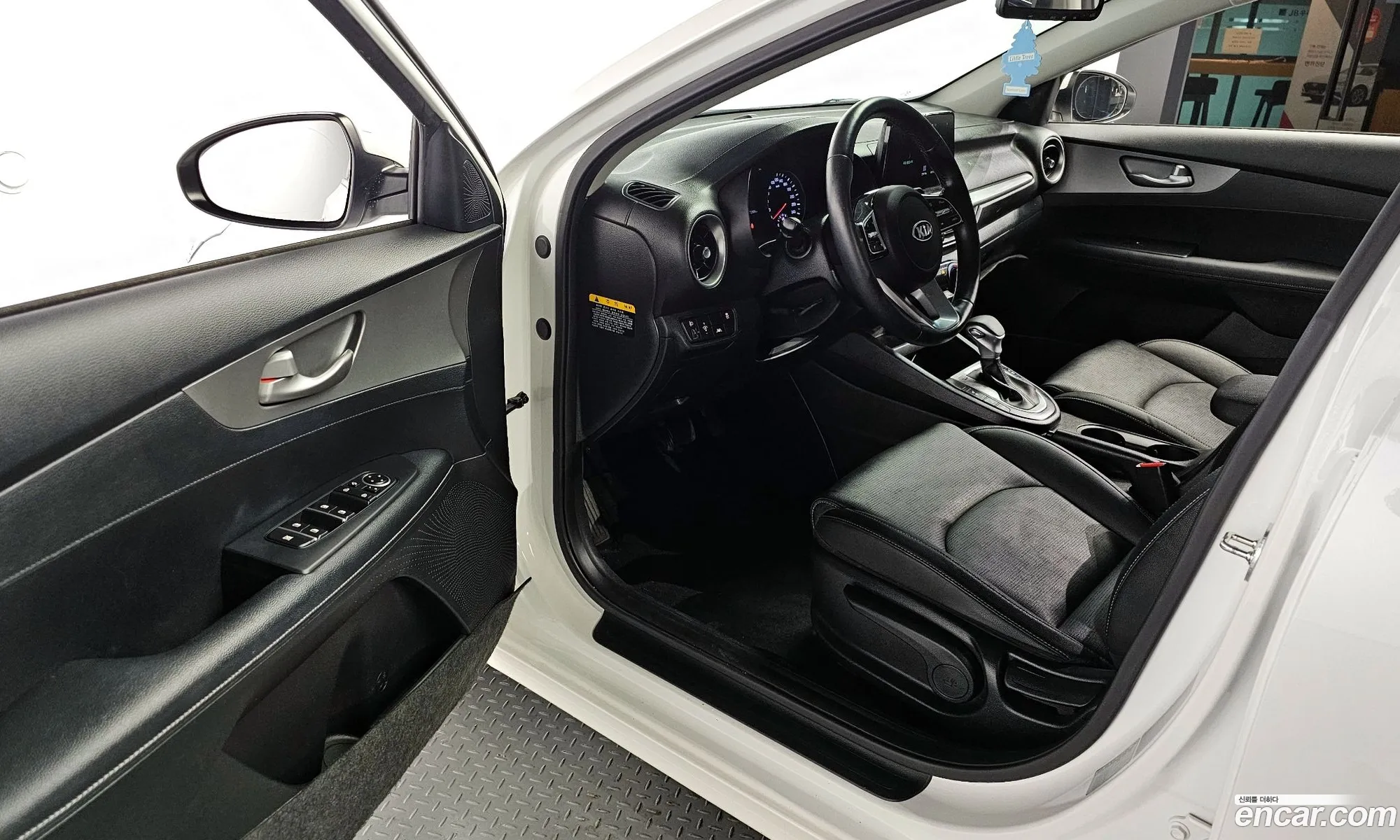 Korex Auto Trade - фотография 15714879