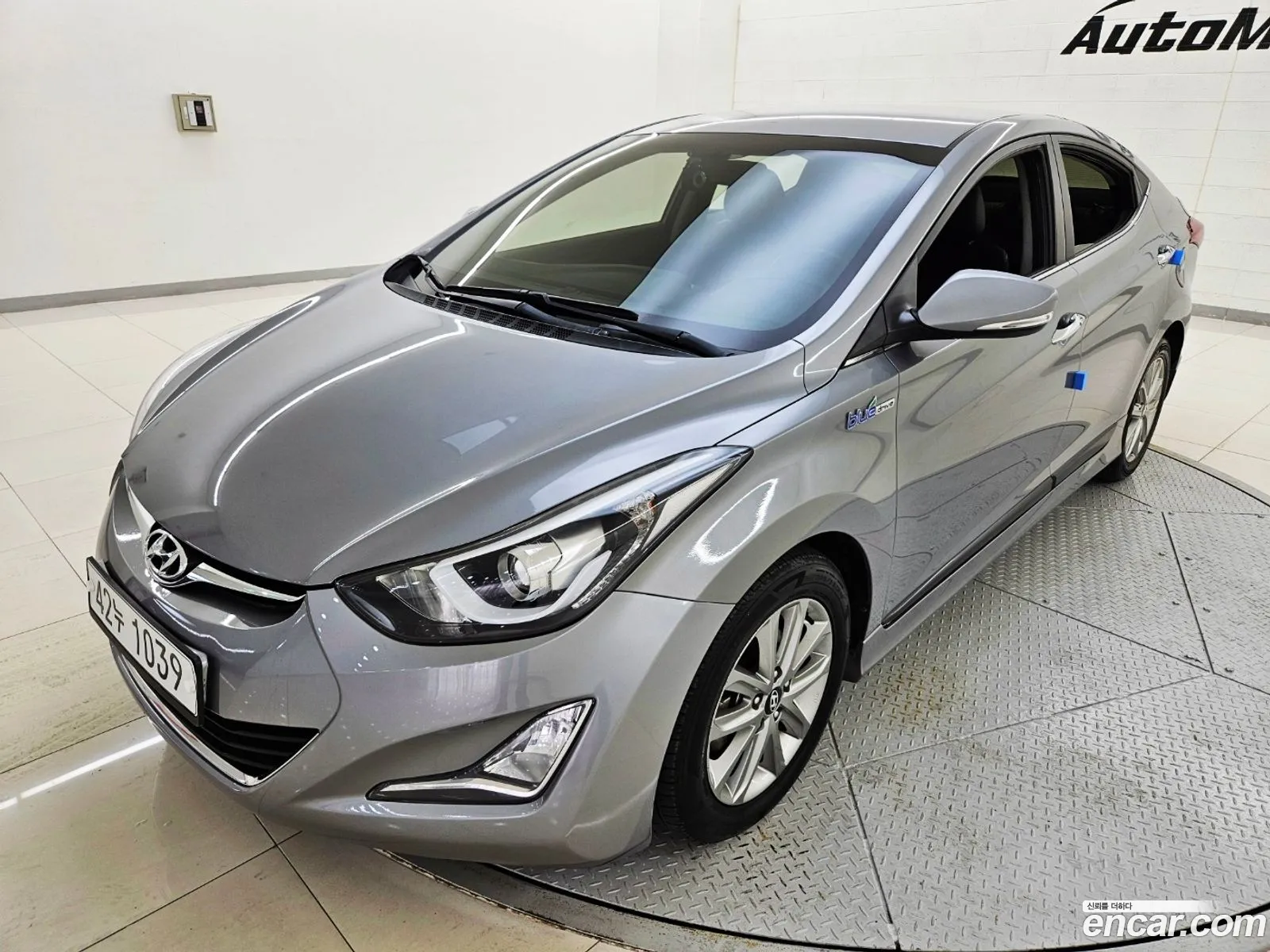 Hyundai Avante 16 Vgt Smart 2015 - фотография 19181965