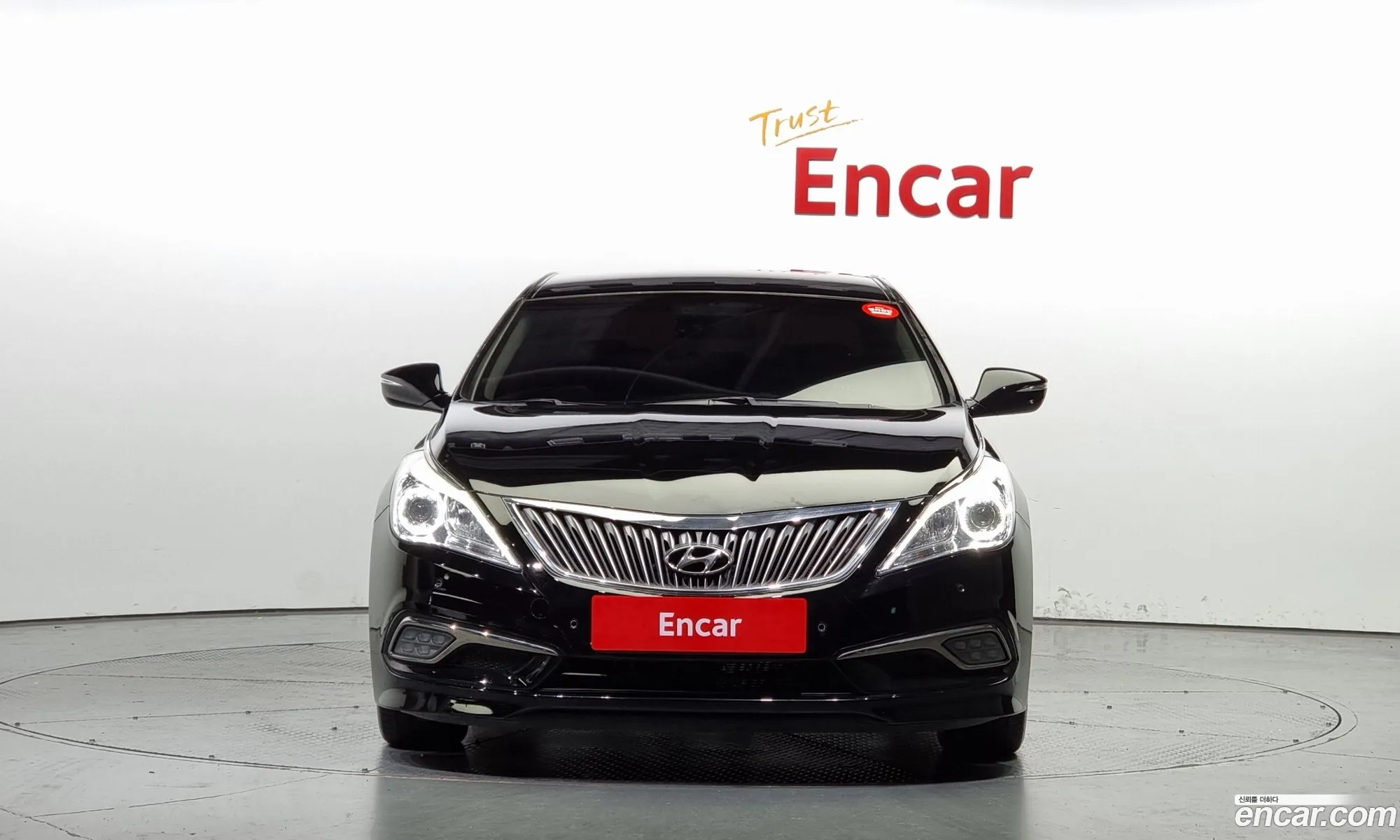 Hyundai Grandeur V Hg240 Modern 2015 - фотография 11850081