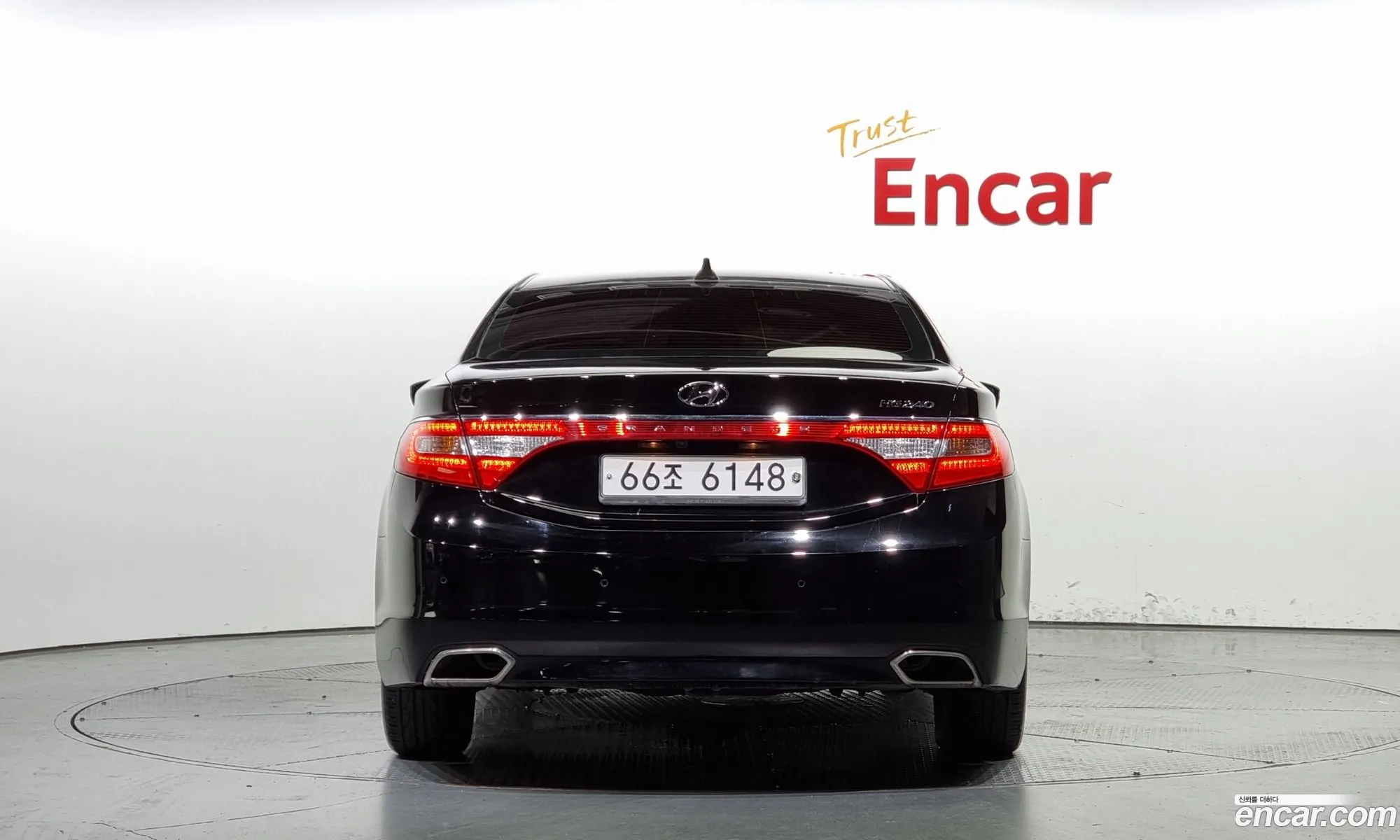 Hyundai Grandeur V Hg240 Modern 2015 - фотография 11850082