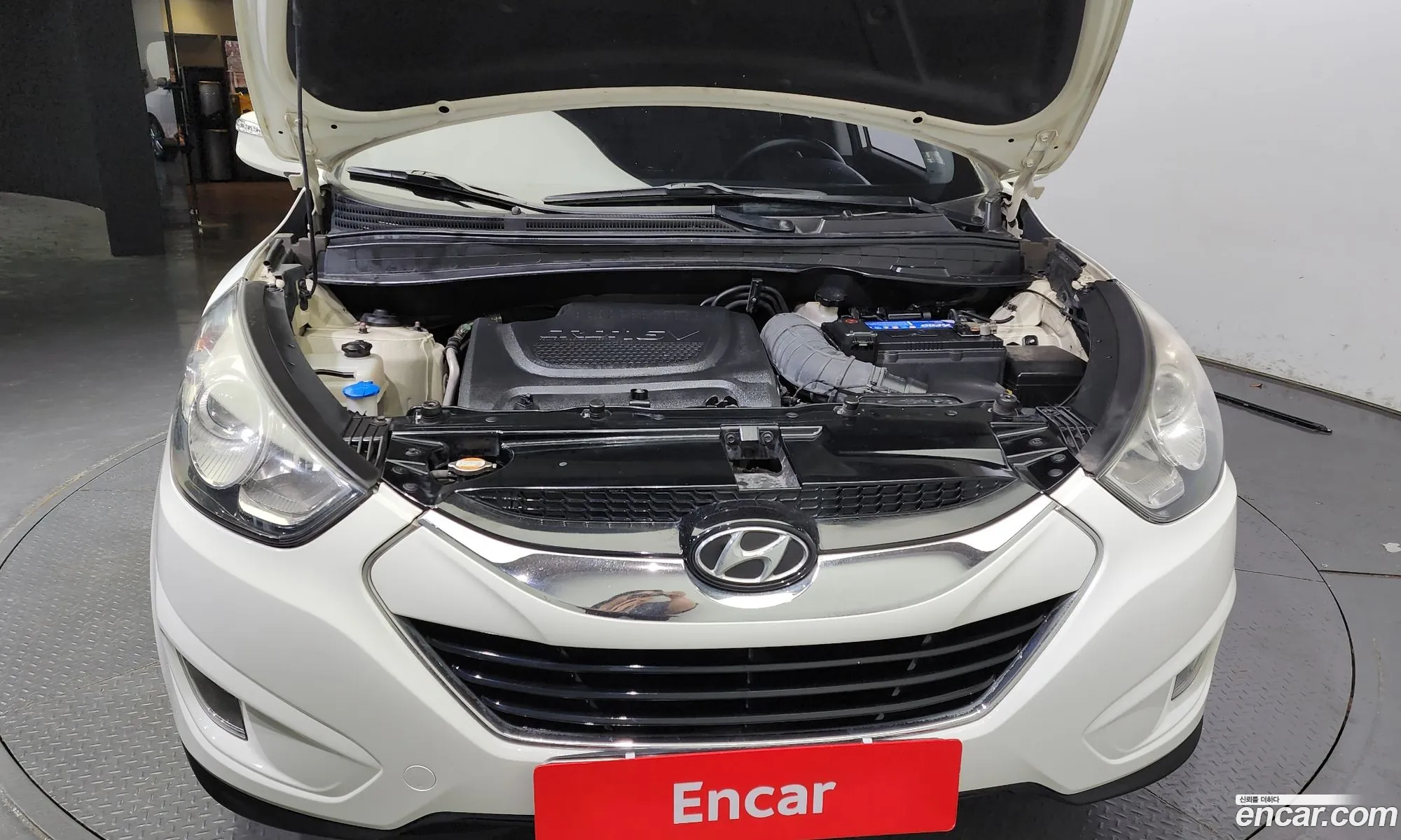 Hyundai Tucson Diesel 2Wd Lx20 2012 - фотография 18874938
