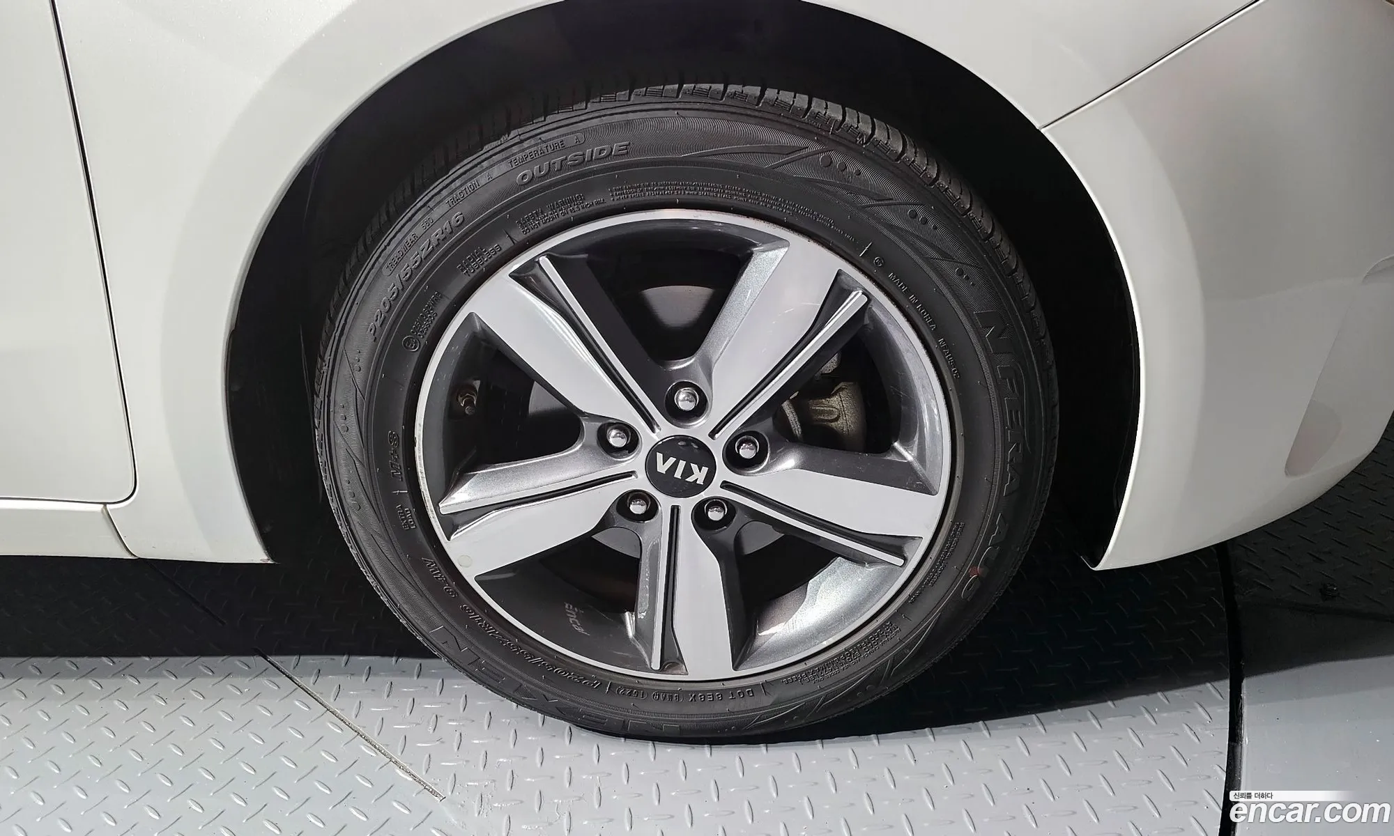 Kia K3 Trendy 2018 - фотография 13019451