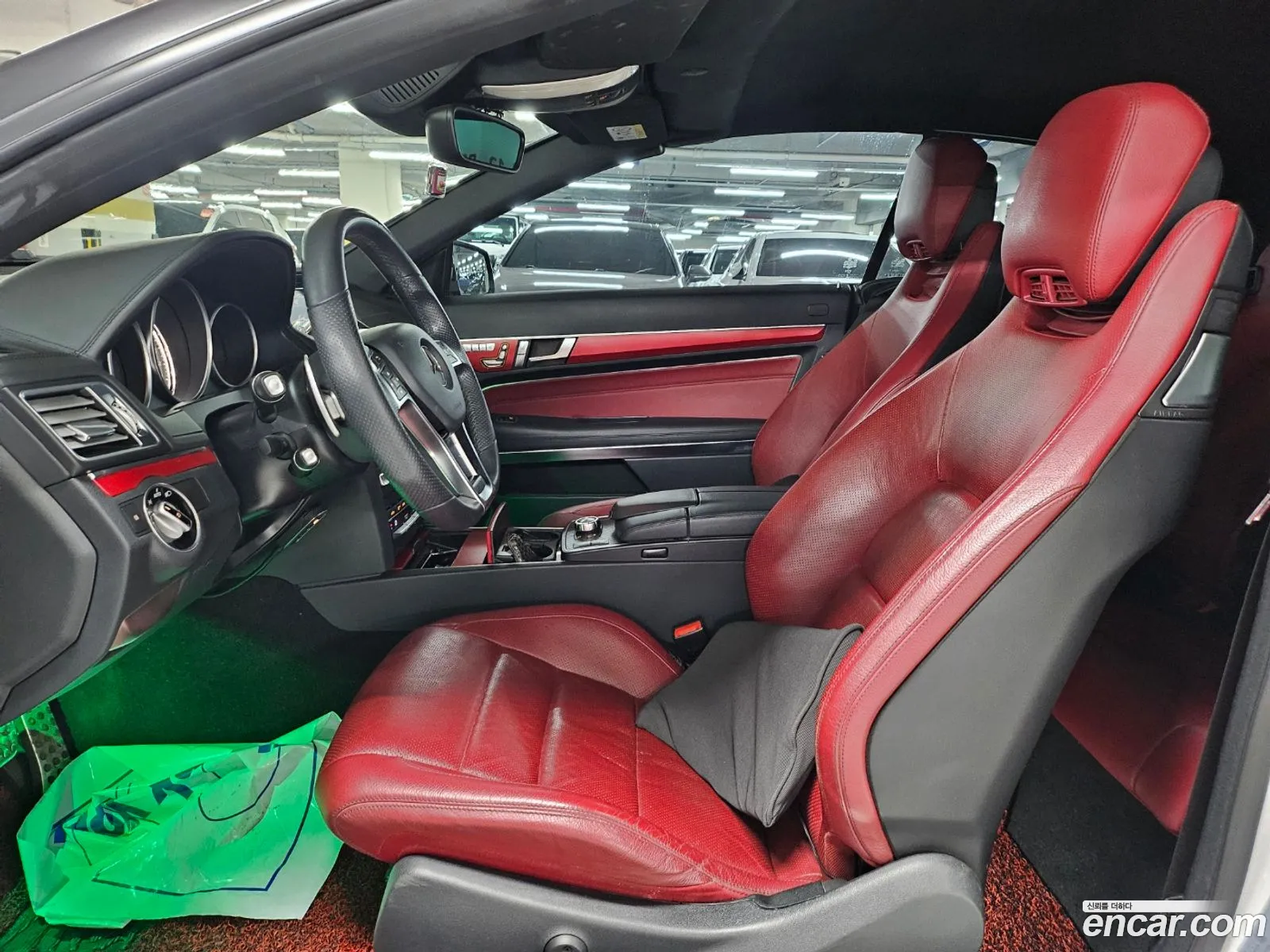 Mercedes-Benz E-Klasse E400 Cabriolet 2016 - фотография 13535797