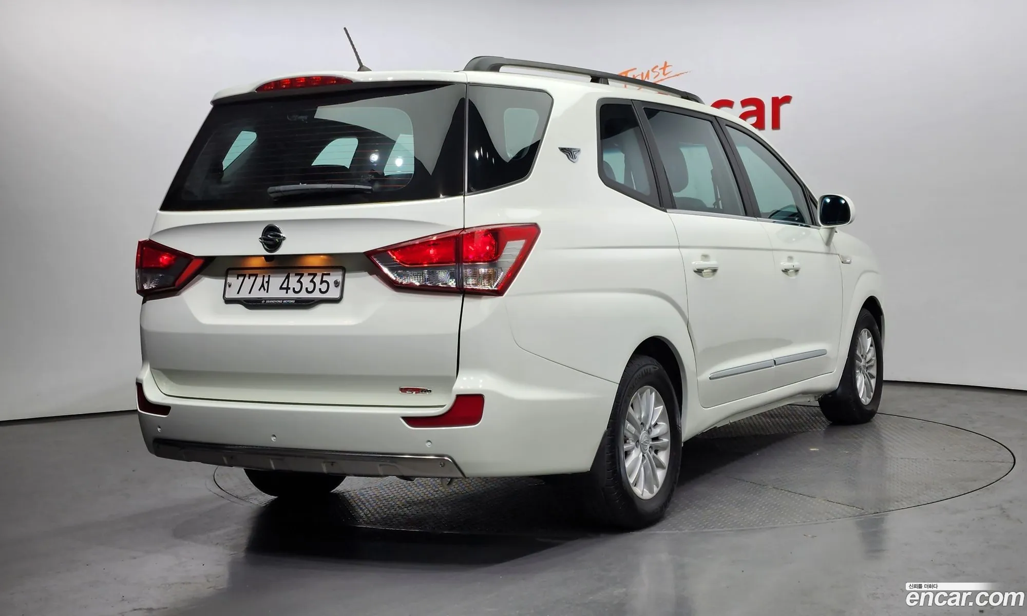 Ssangyong Korando 4Wd Tx 11-Seater 2018 - фотография 14365767