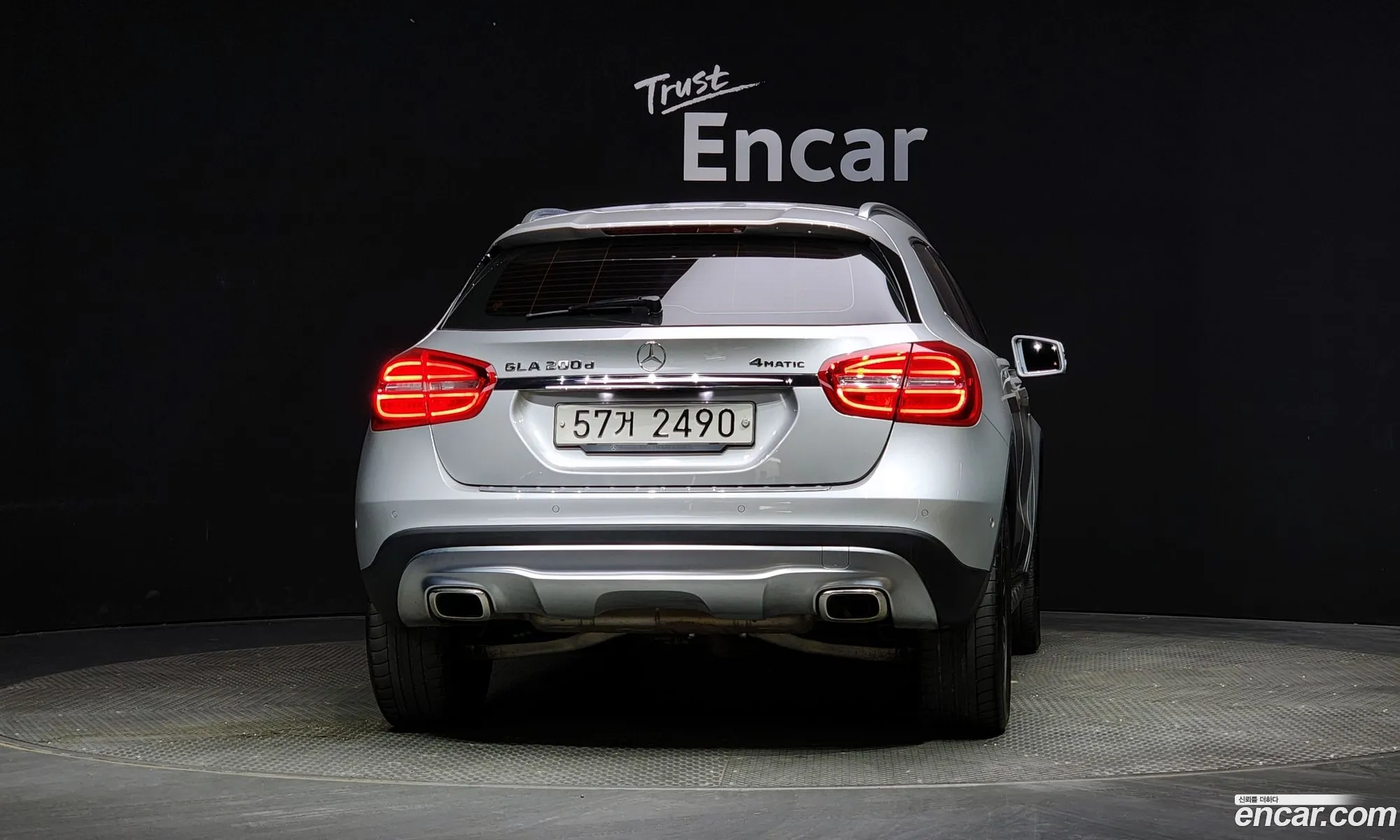 Mercedes-Benz Gla-Klasse Gla200 D 4Matic Activity Edition 2017 - фотография 13648242