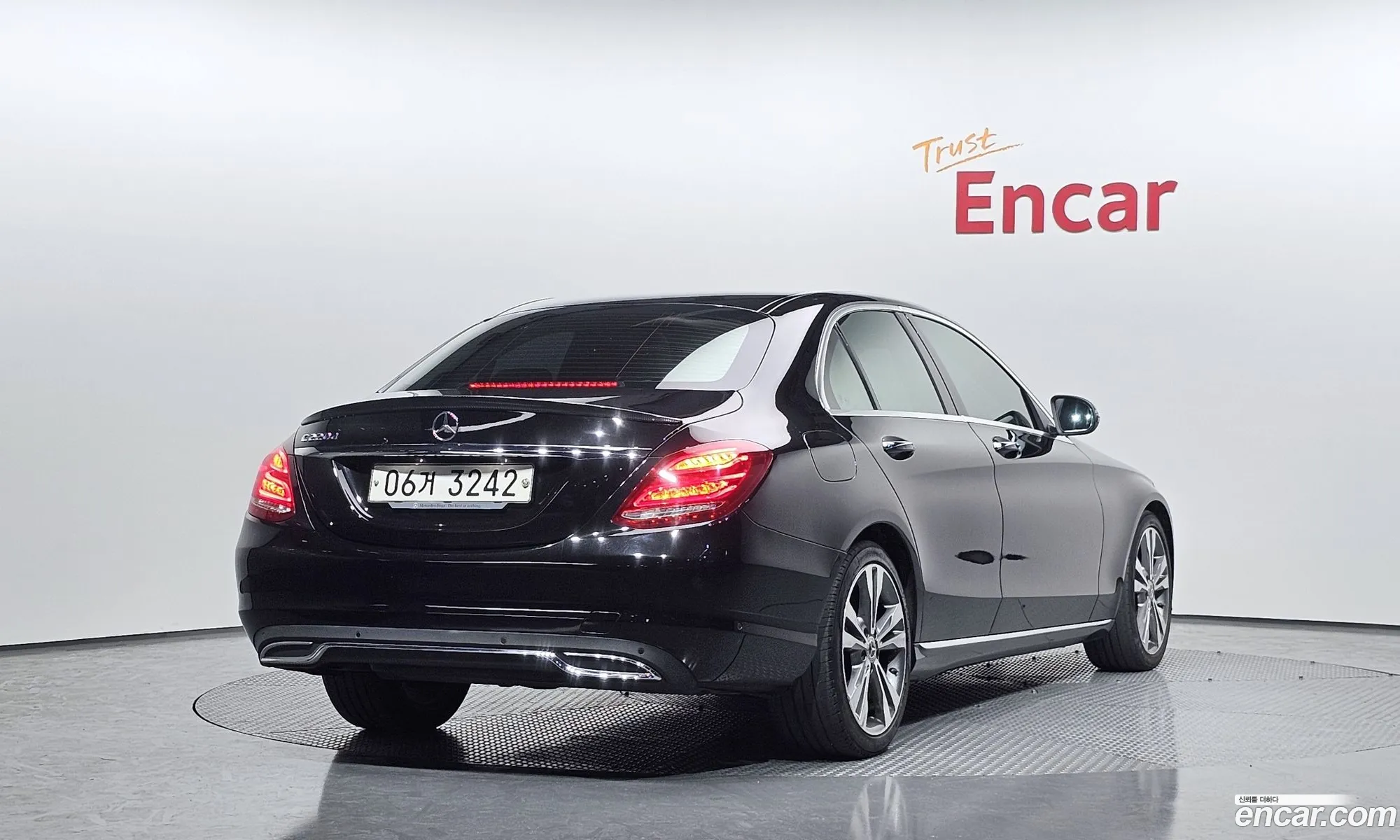 Mercedes-Benz C-Klasse Iv W205 C220 D Avant Garde 2018 - фотография 11992497