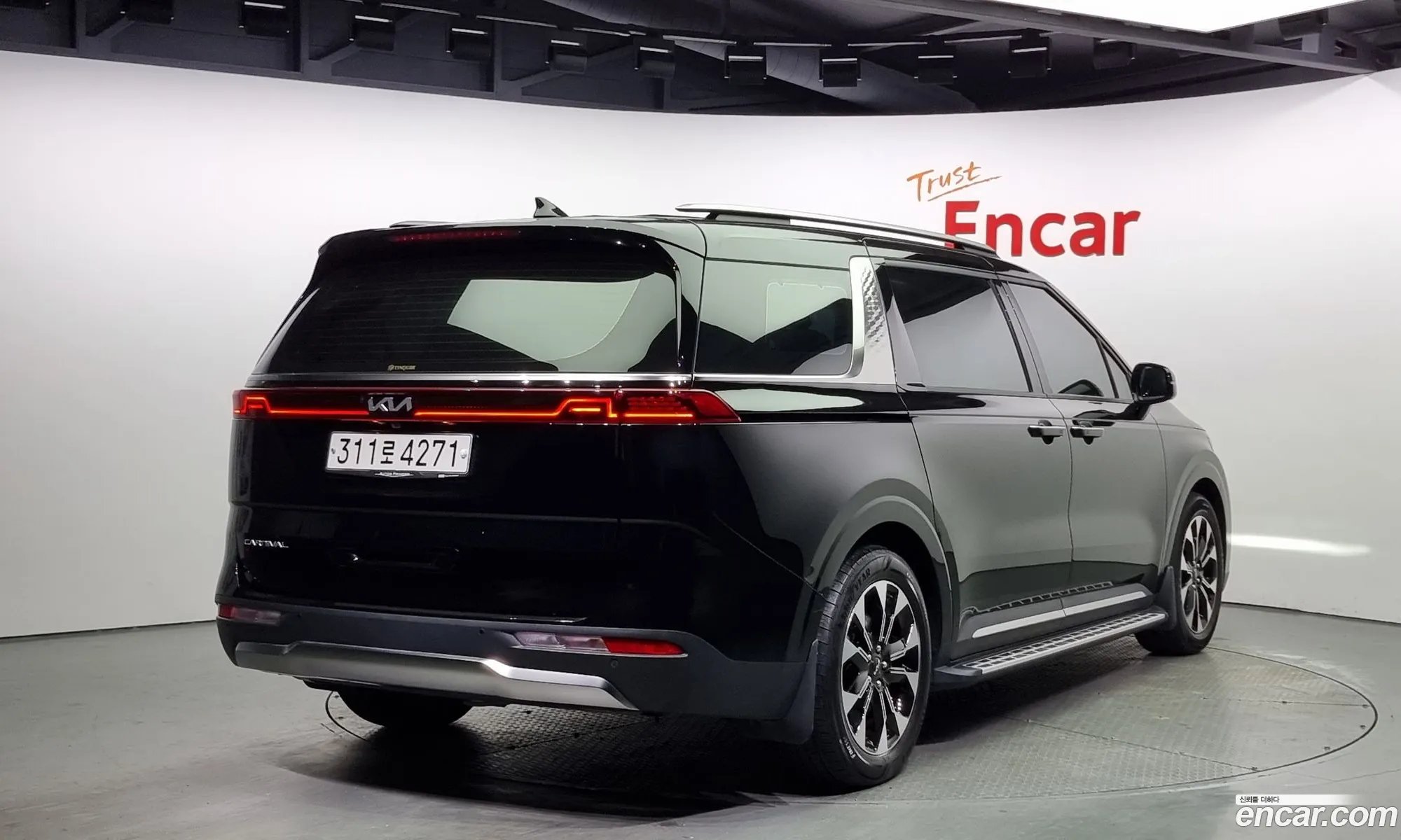 Kia Carnival Iv Gasoline 9-Seater Signature 2022 - фотография 15984789