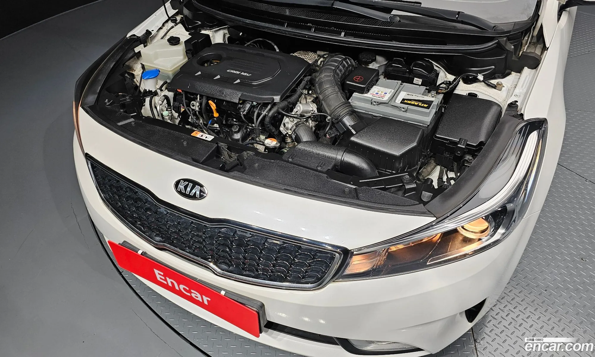 Kia K3 Diesel Deluxe 2018 - фотография 18774612