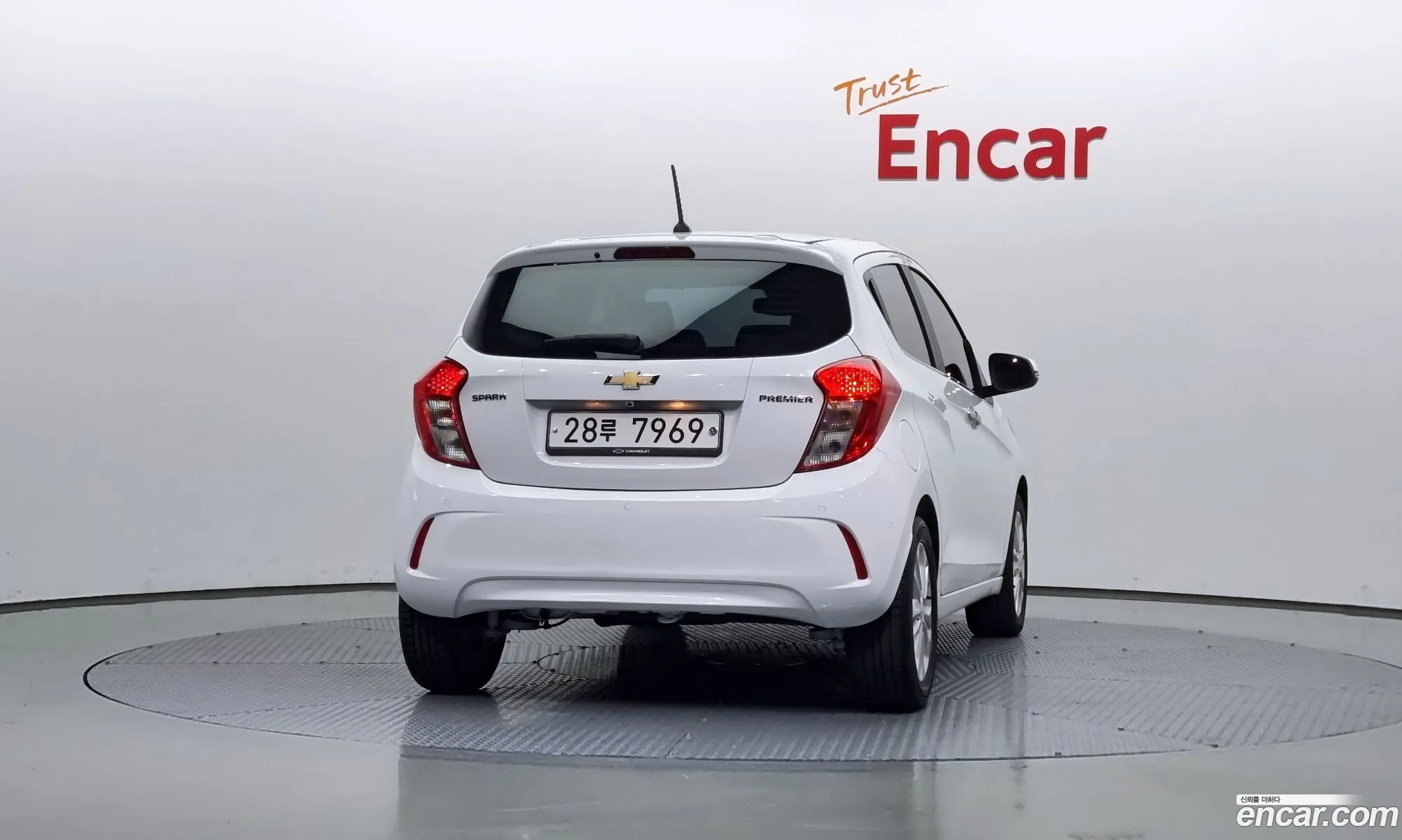 Chevrolet Spark Iv Premier 2019 - фотография 8062764