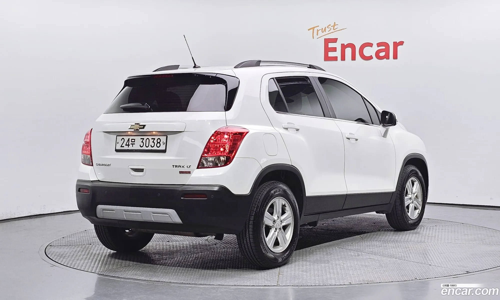 Chevrolet Trax I 14 Lt 2014 - фотография 6744024