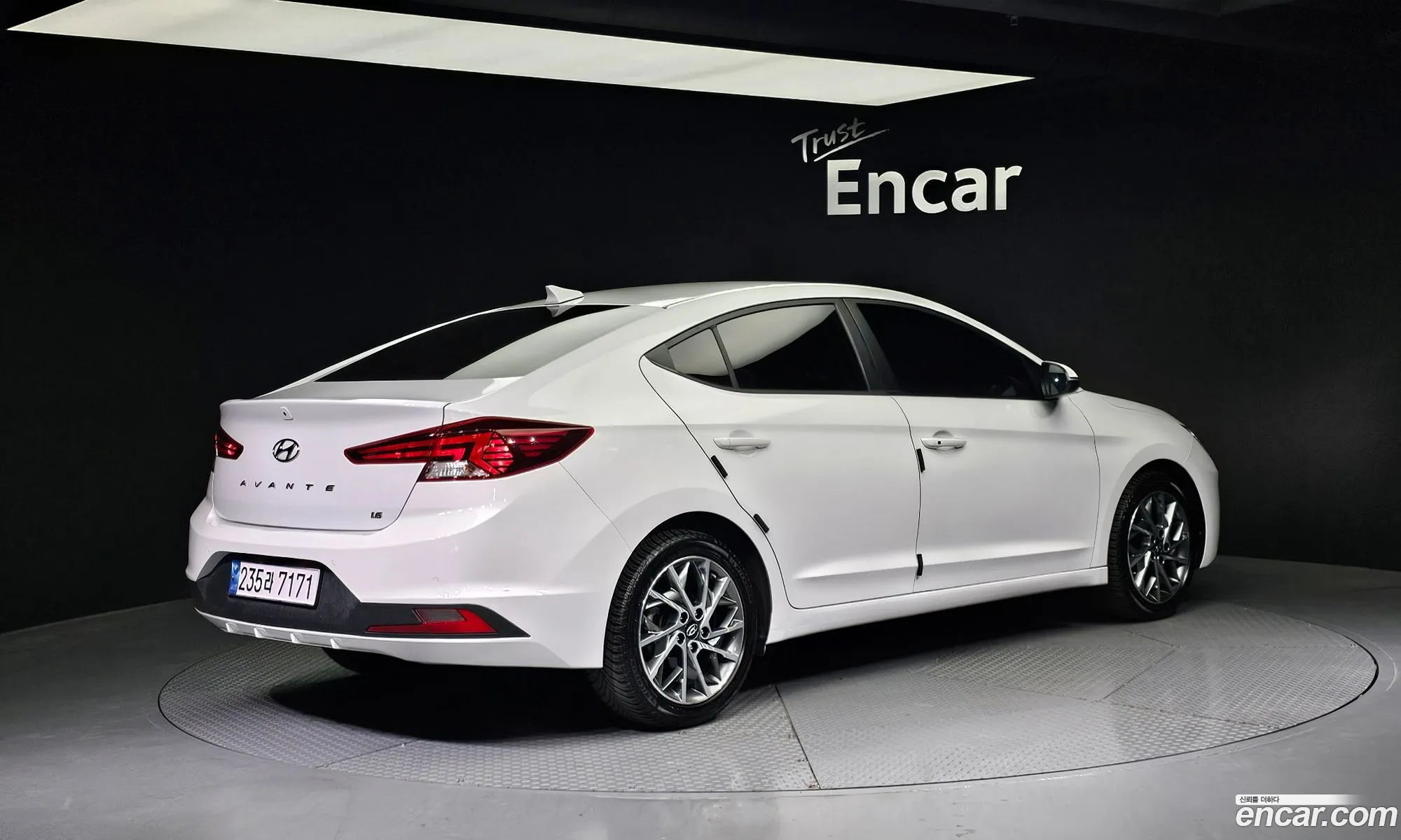 Hyundai Avante Vi 16 2019 - фотография 12438321