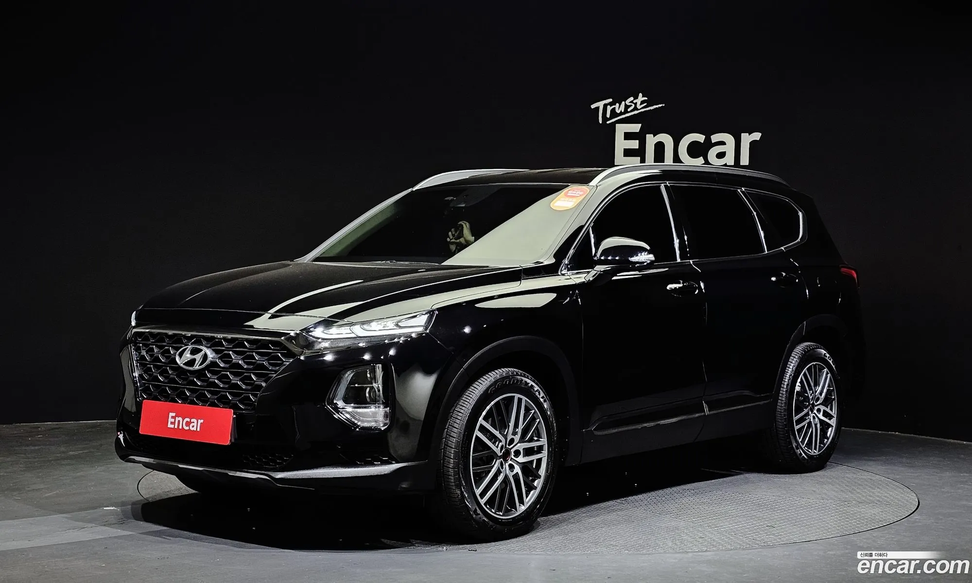 Hyundai Santa Fe Diesel 22 4Wd 2019 - фотография 11983079