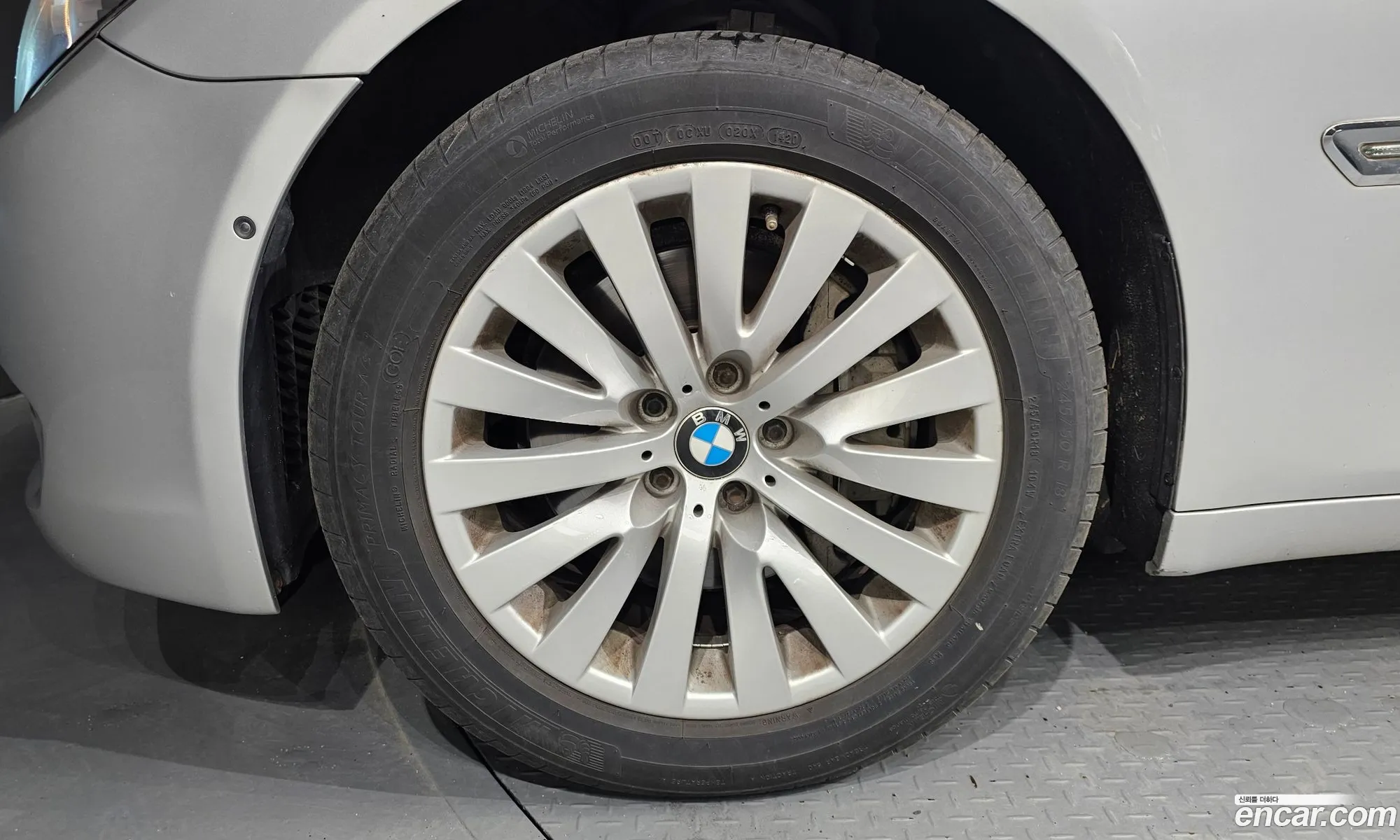 BMW 7Er V F01F02F04 740I 2009 - фотография 144766