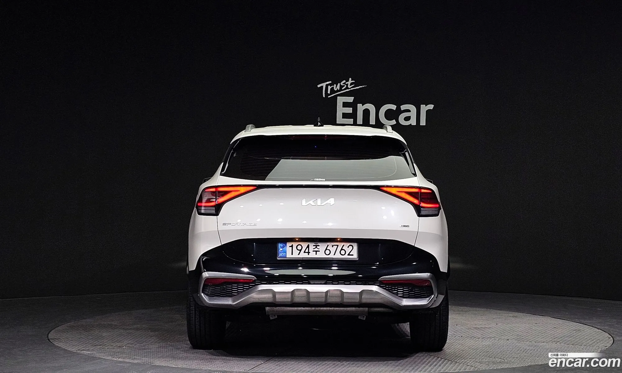 Kia Sportage Signature 2Wd 2023 - фотография 17186476