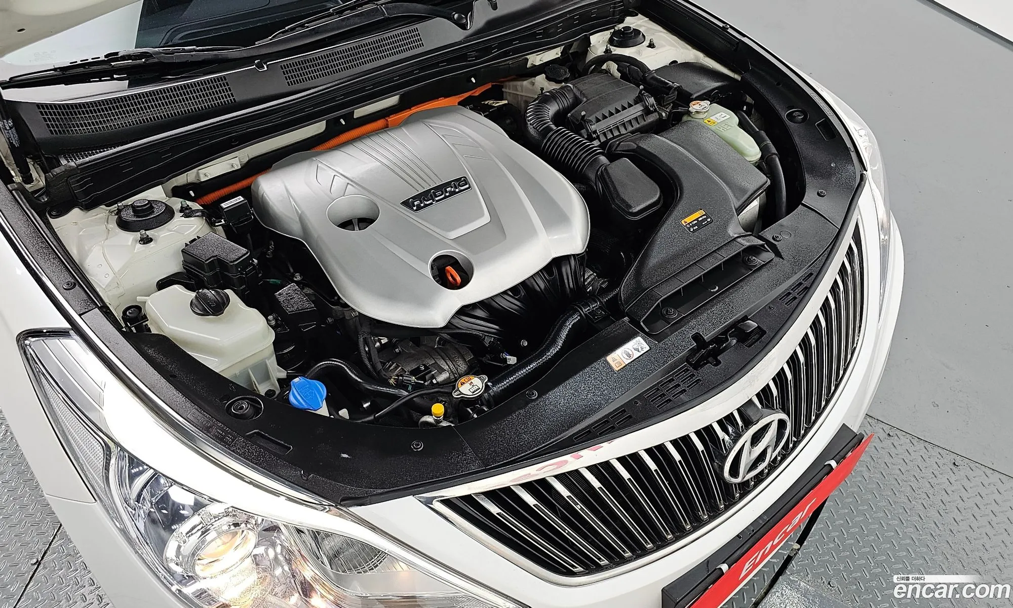 Hyundai Grandeur Hg Hybrid Premium - фотография 11896265