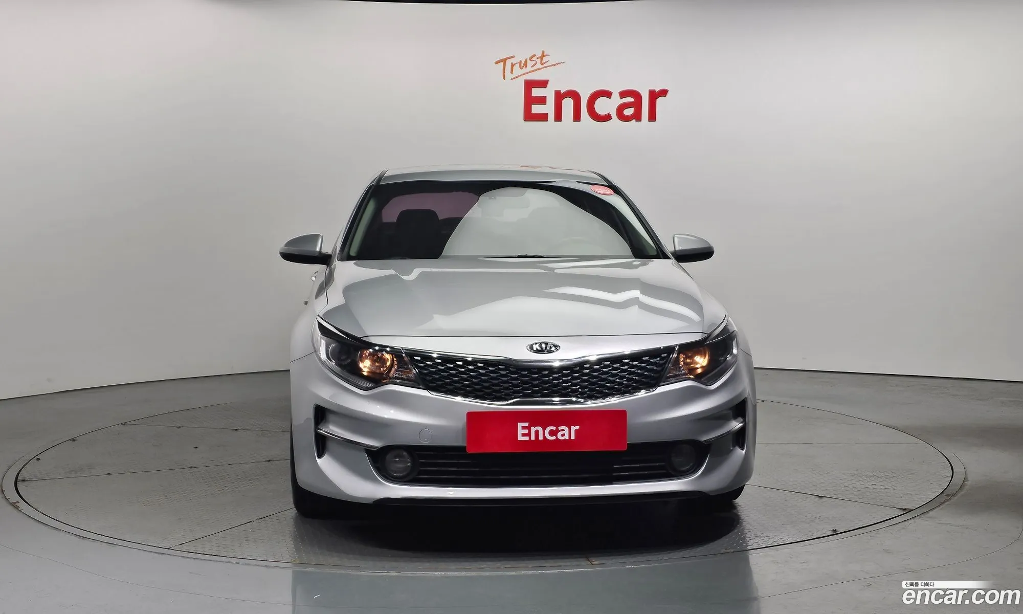 Kia K5 Ii Lpi Mx 2017 - фотография 16031948