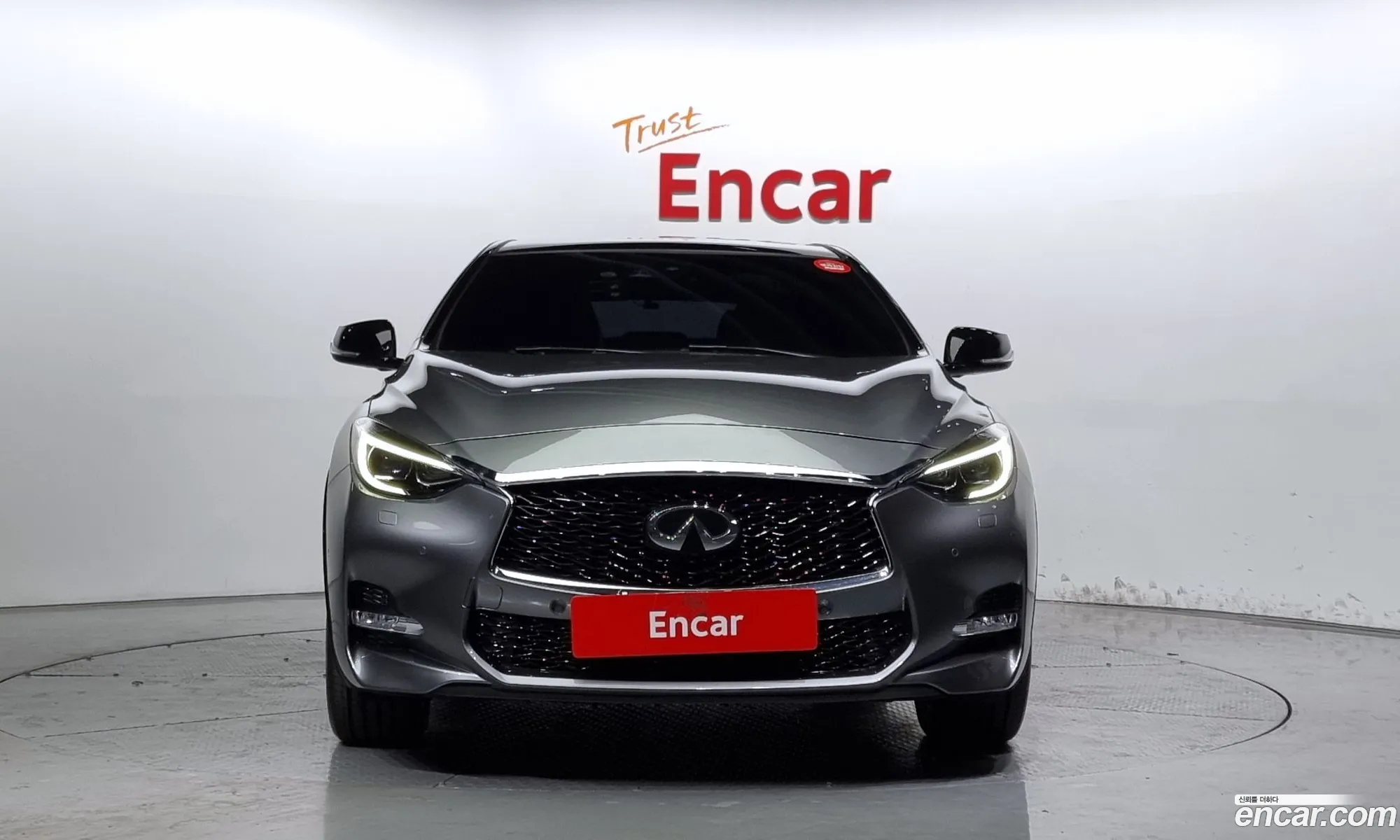 Infiniti Q30 Q30 20 Premium 2018 - фотография 3774737