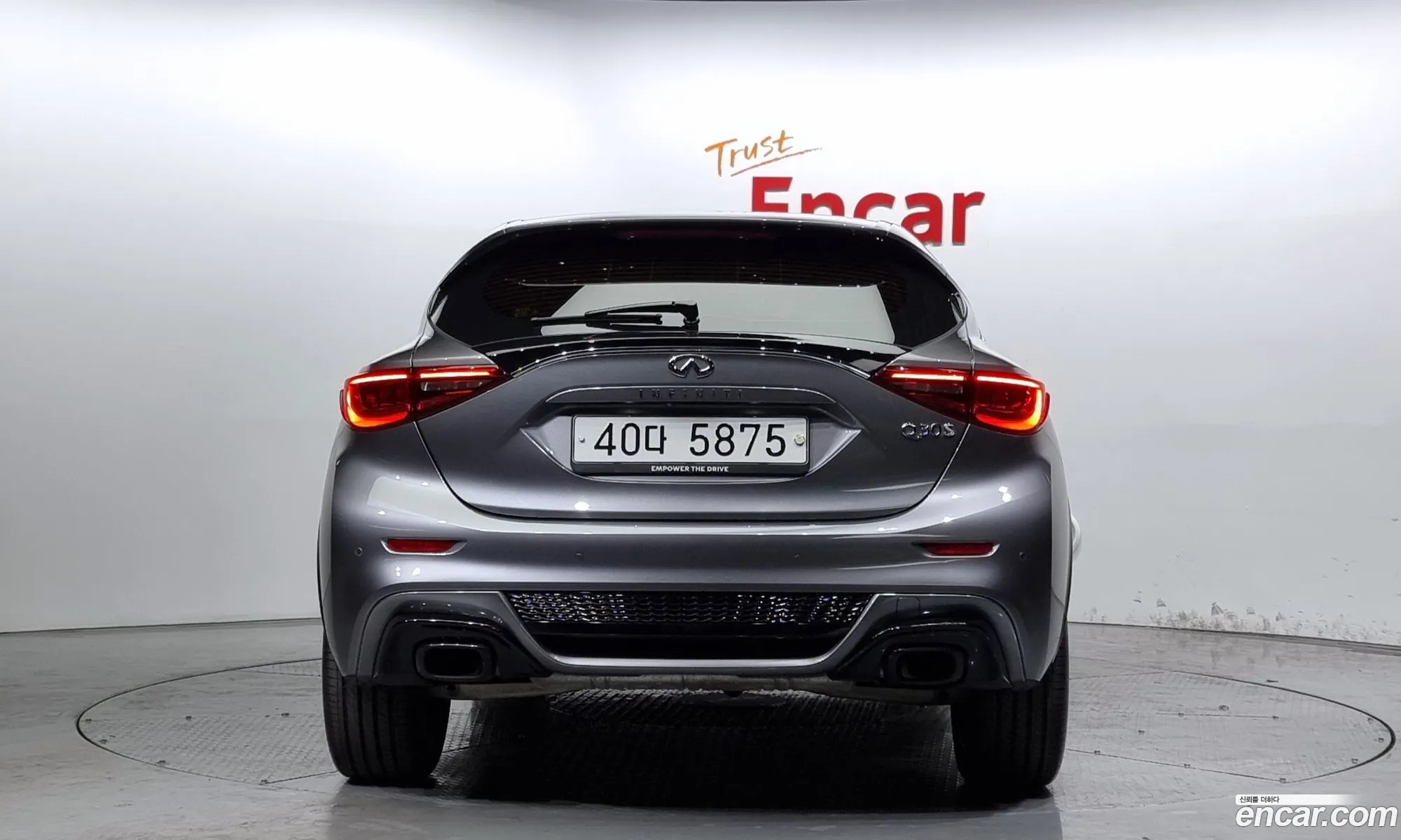 Infiniti Q30 Q30 20 Premium 2018 - фотография 3774738
